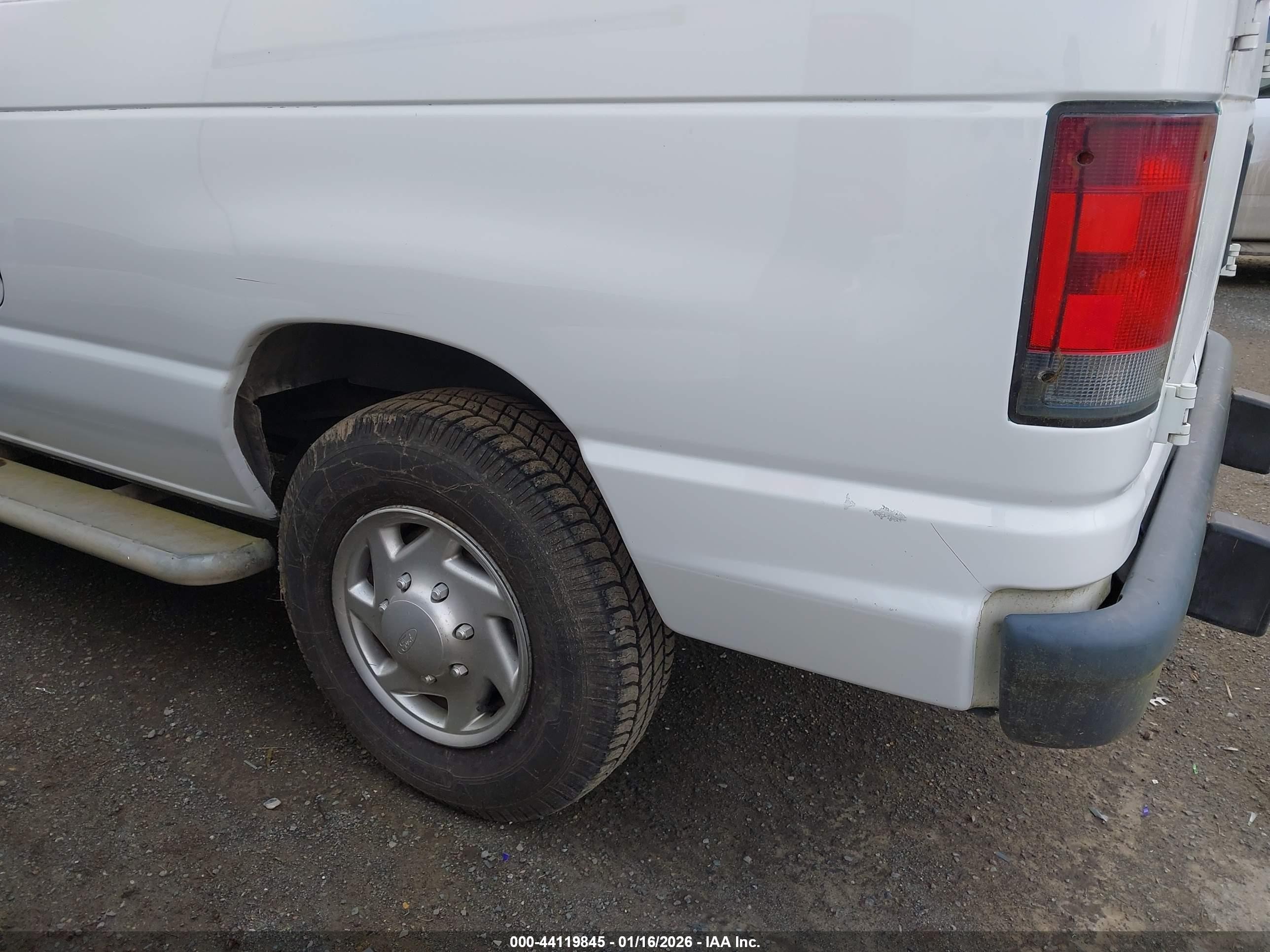 2012 Ford E-250 Commercial White vin: 1FTNE2EW8CDB03292