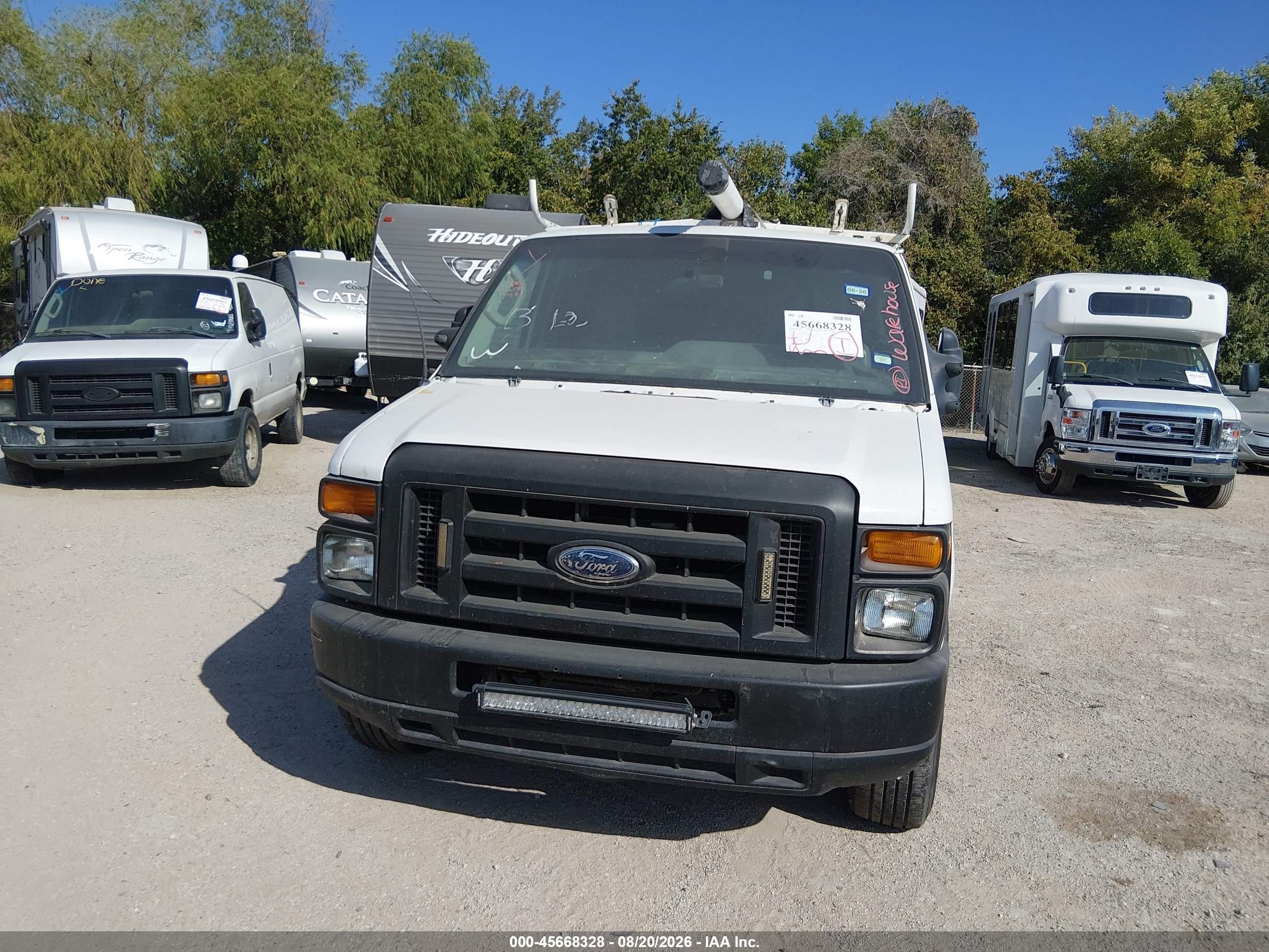 2013 Ford E-250 Commercial White vin: 1FTNE2EW8DDA94868