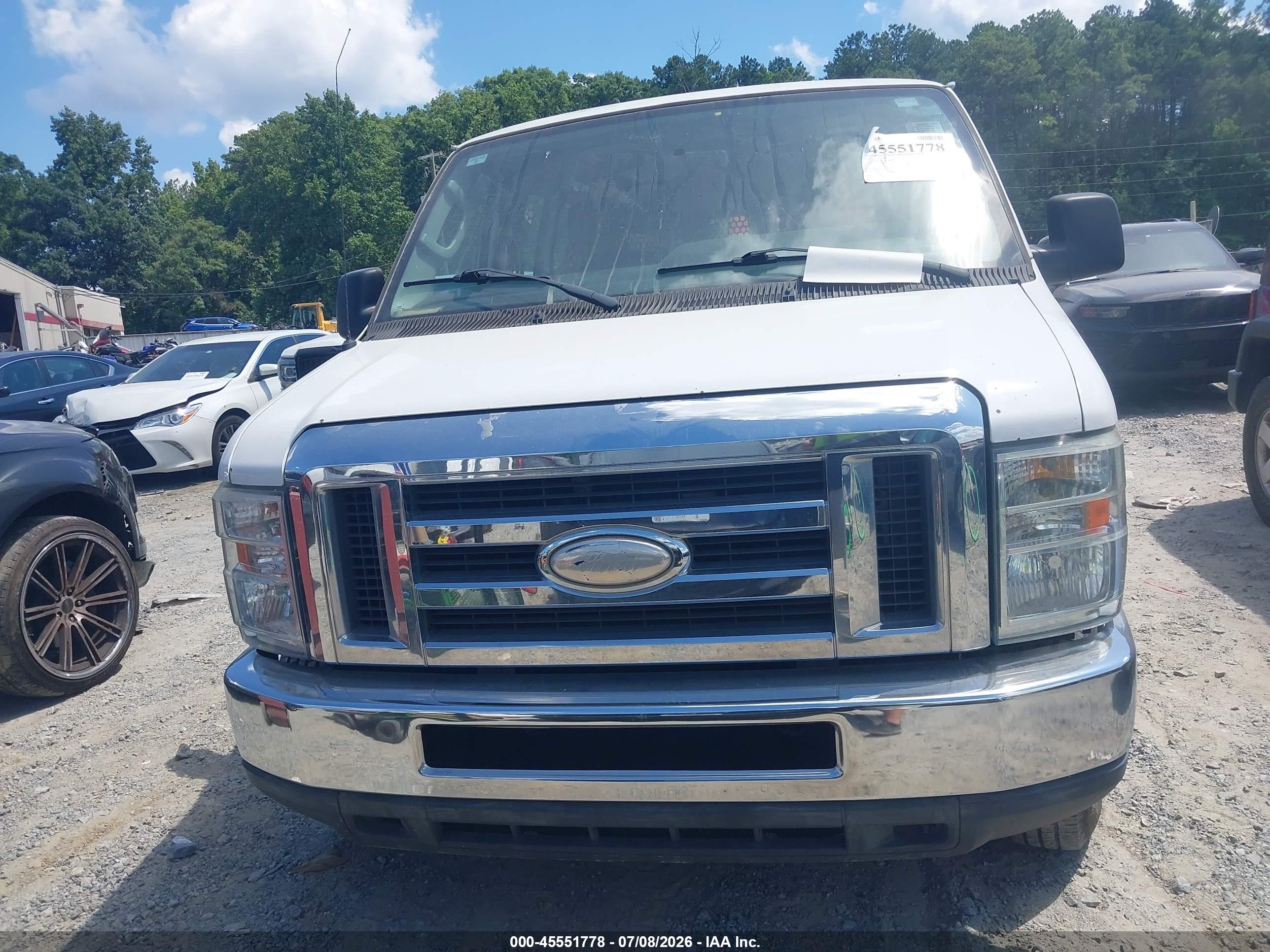 2014 Ford E-250 Commercial/recreational White vin: 1FTNE2EW8EDA53979