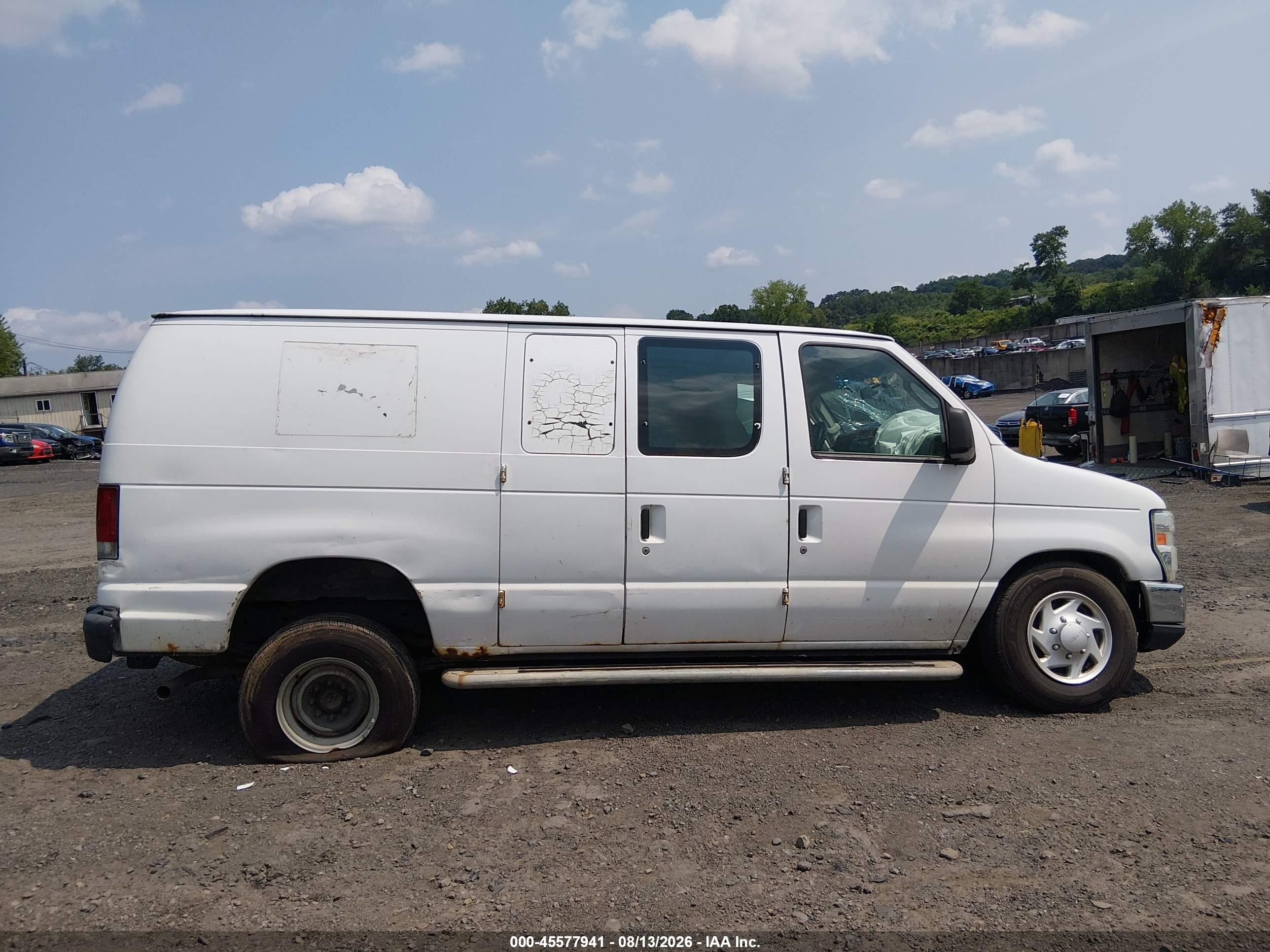 2014 Ford E-250 Commercial White vin: 1FTNE2EW8EDA55067