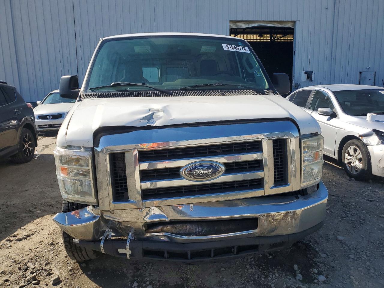 2011 Ford Econoline E250 Van White vin: 1FTNE2EW9BDA41738