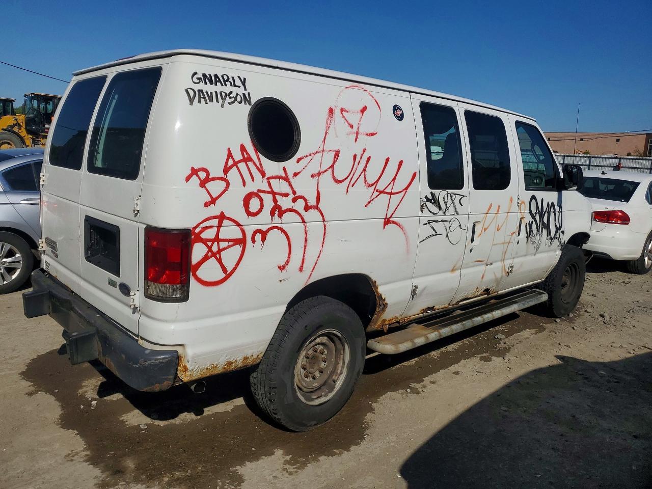 2011 Ford Econoline E250 Van White vin: 1FTNE2EW9BDA41738