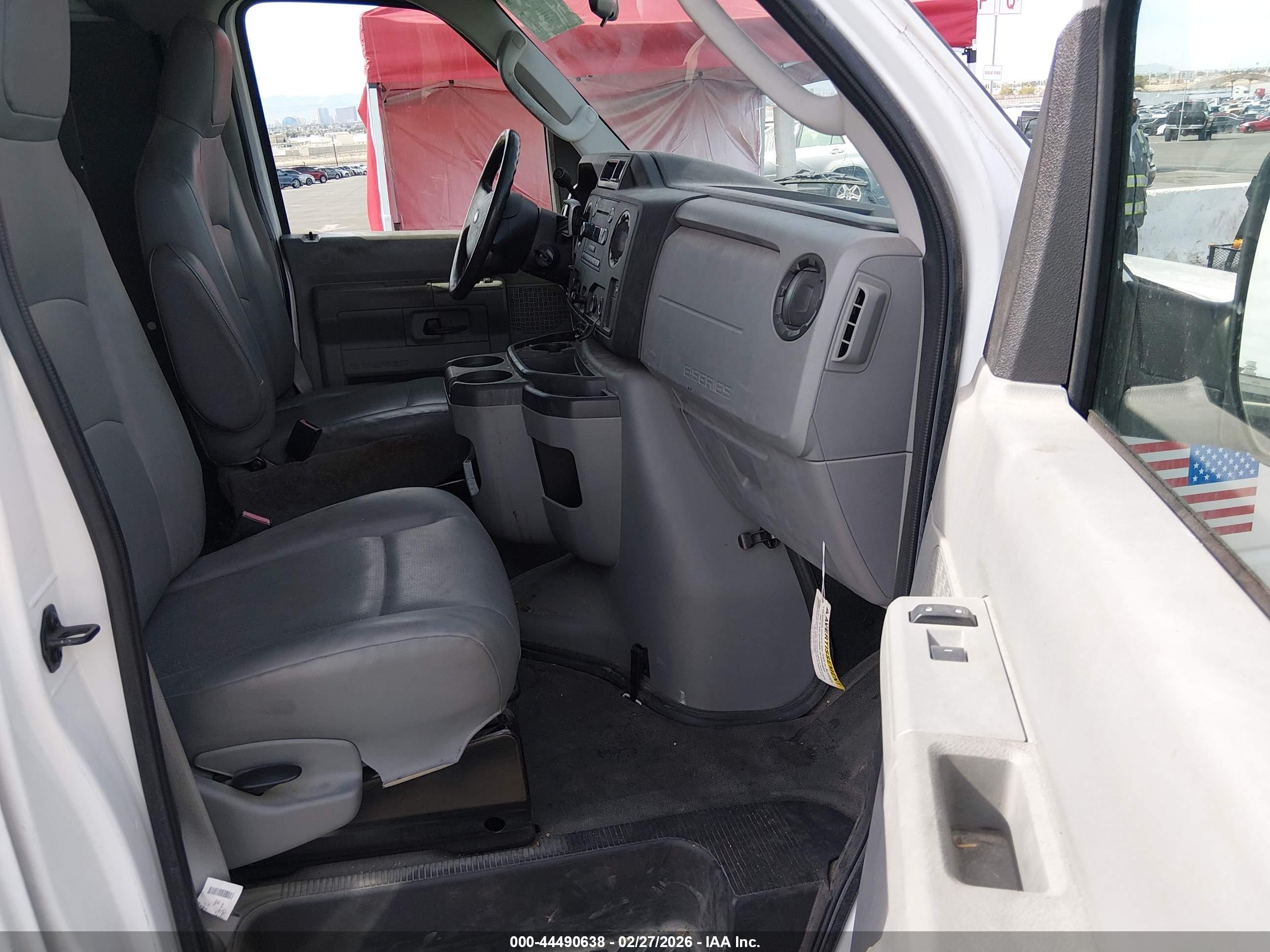 2012 Ford E-250 Commercial White vin: 1FTNE2EW9CDA98071