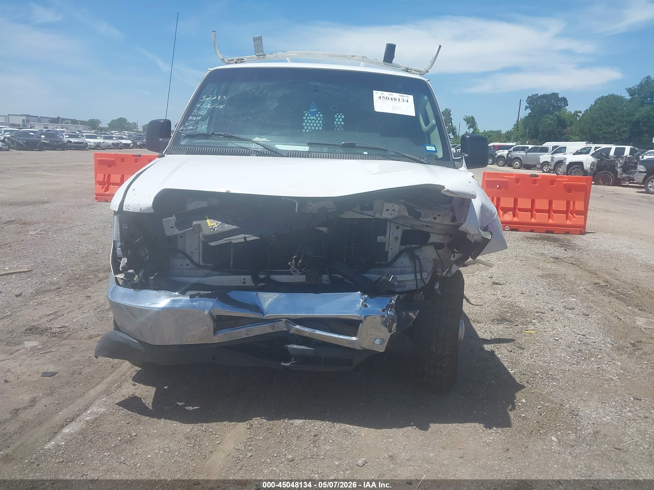 2013 Ford E-250 Commercial White vin: 1FTNE2EW9DDA25946
