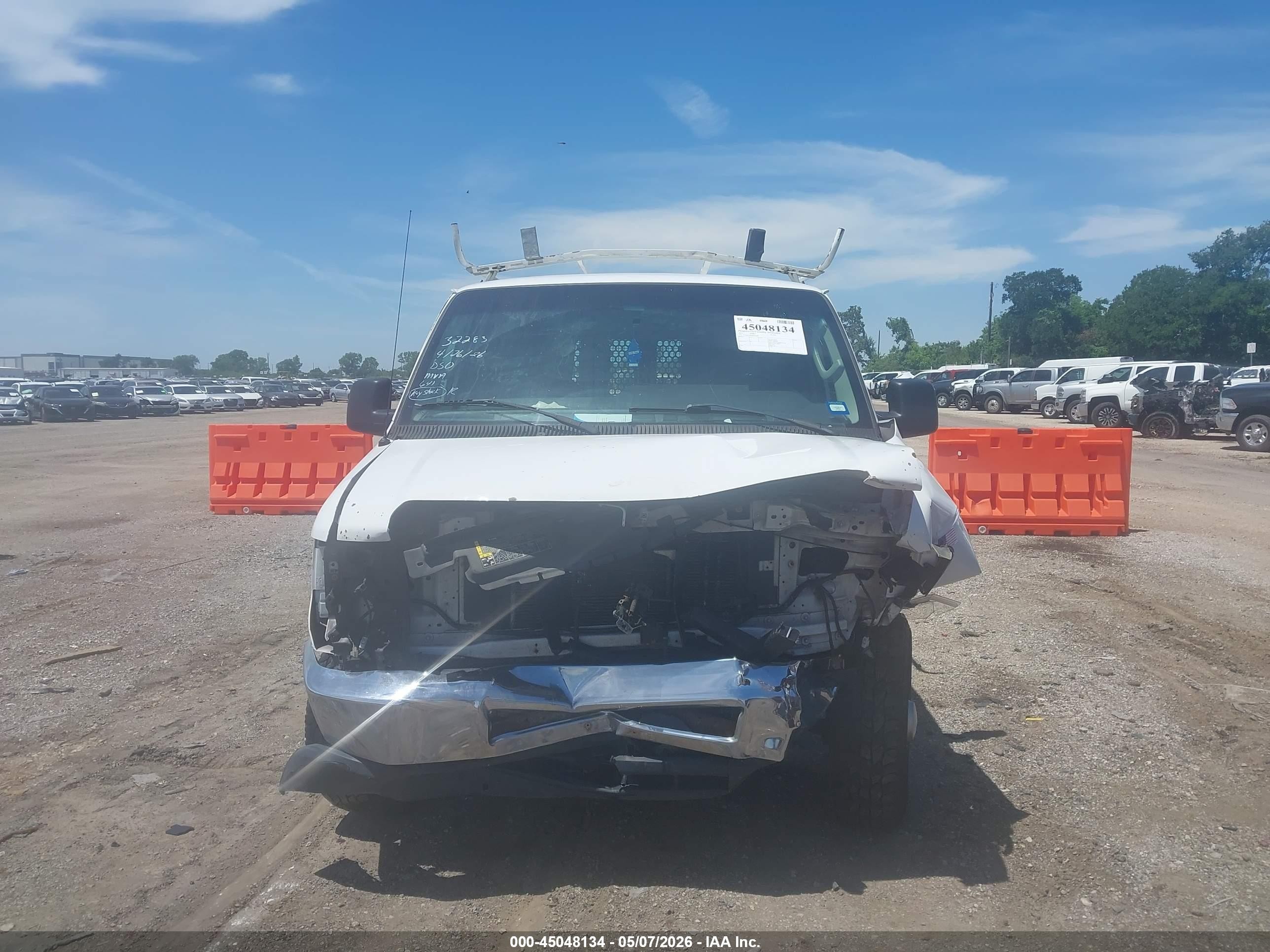 2013 Ford E-250 Commercial White vin: 1FTNE2EW9DDA25946