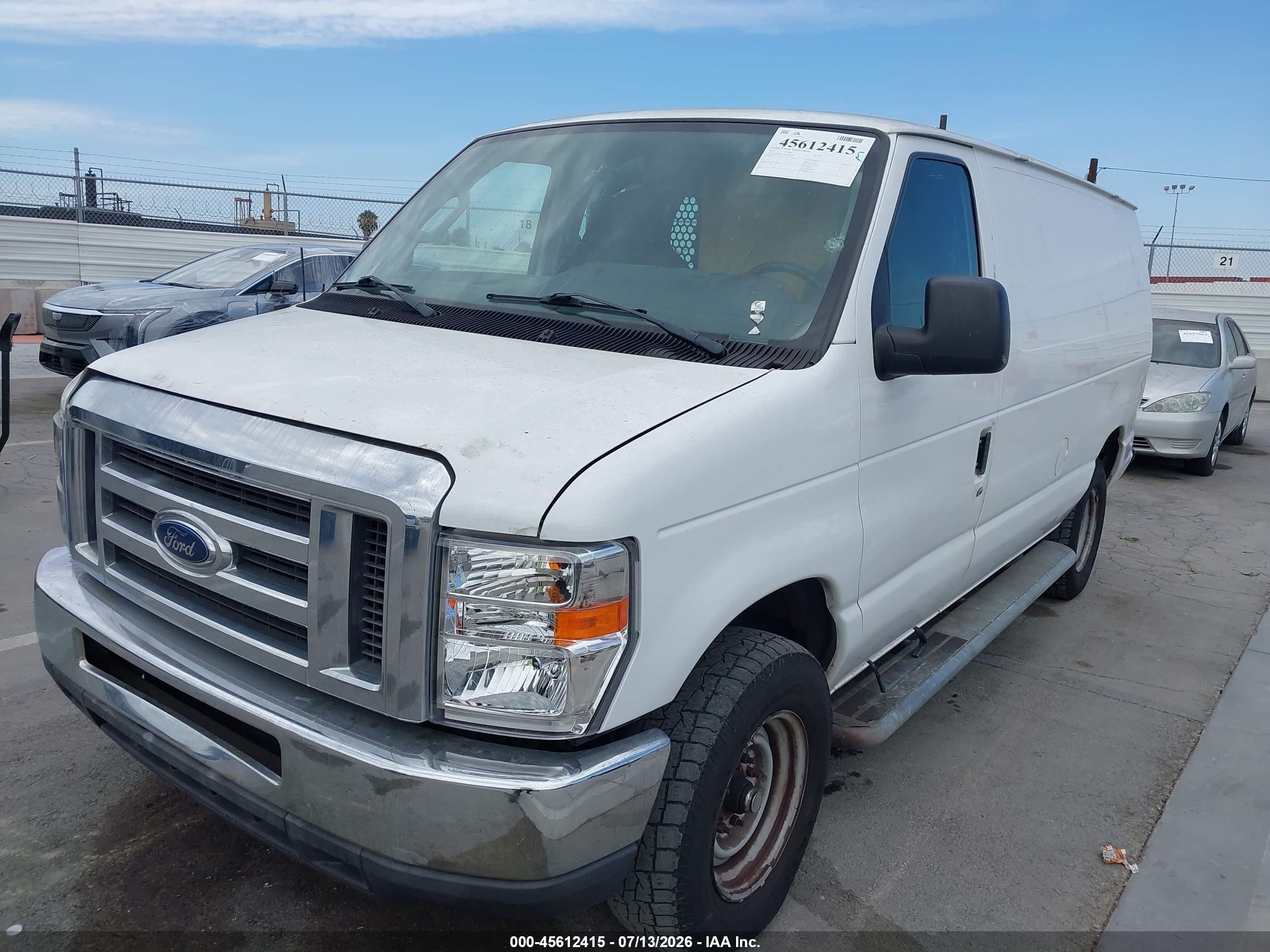 2013 Ford E-250 Commercial White vin: 1FTNE2EW9DDA70322