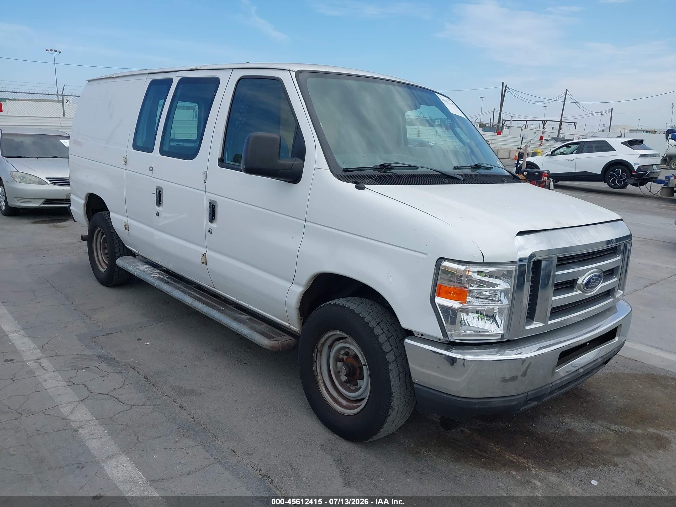 2013 Ford E-250 Commercial White vin: 1FTNE2EW9DDA70322