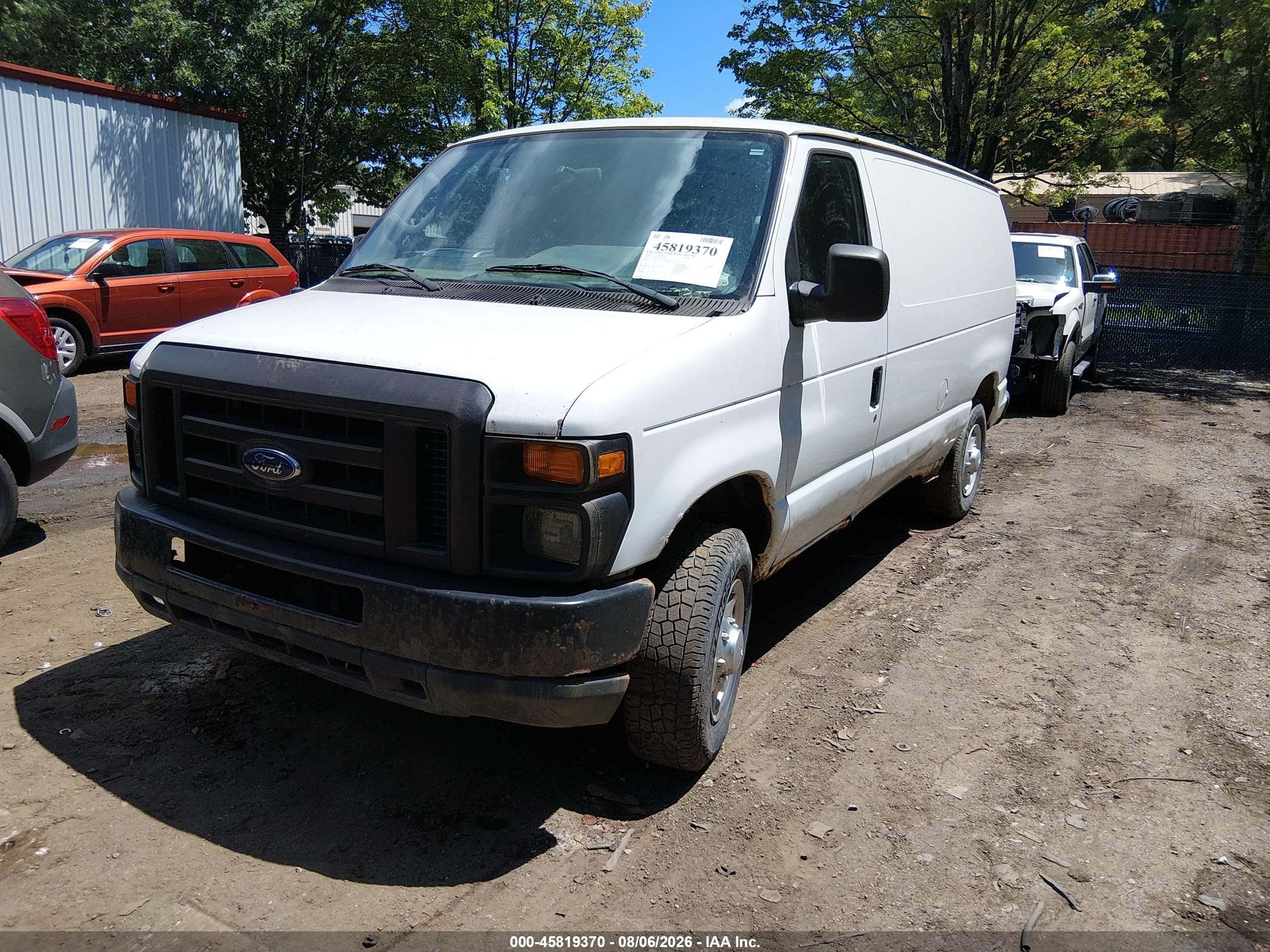 2010 Ford E-250 Commercial/recreational Белый vin: 1FTNE2EWXADA23781