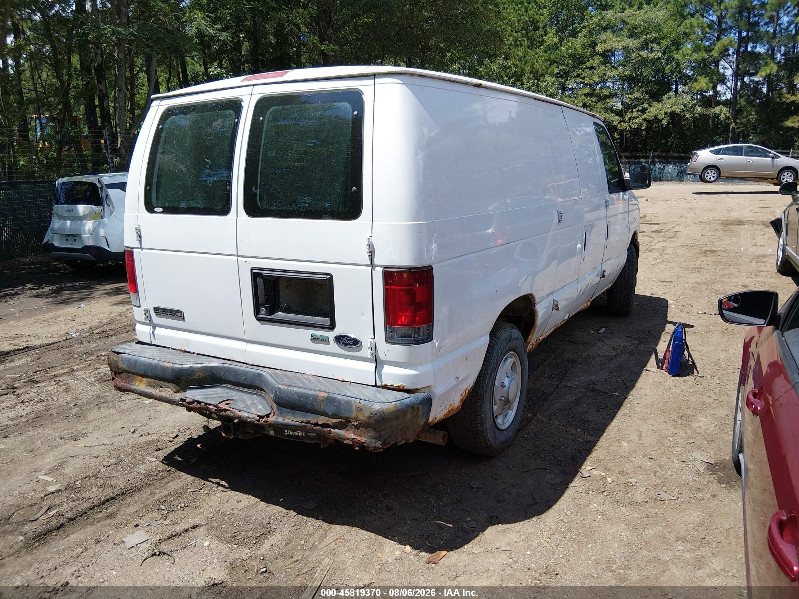 2010 Ford E-250 Commercial/recreational Белый vin: 1FTNE2EWXADA23781