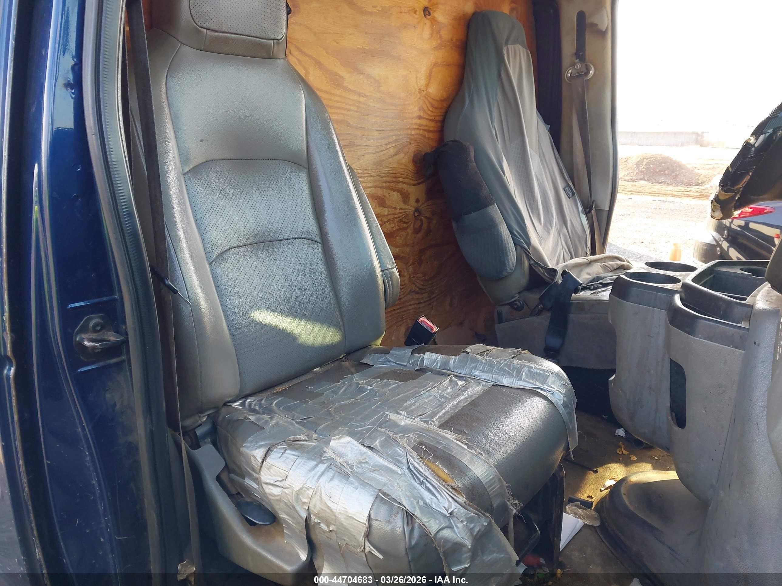 2010 Ford E-250 Commercial/recreational Blue vin: 1FTNE2EWXADA46686