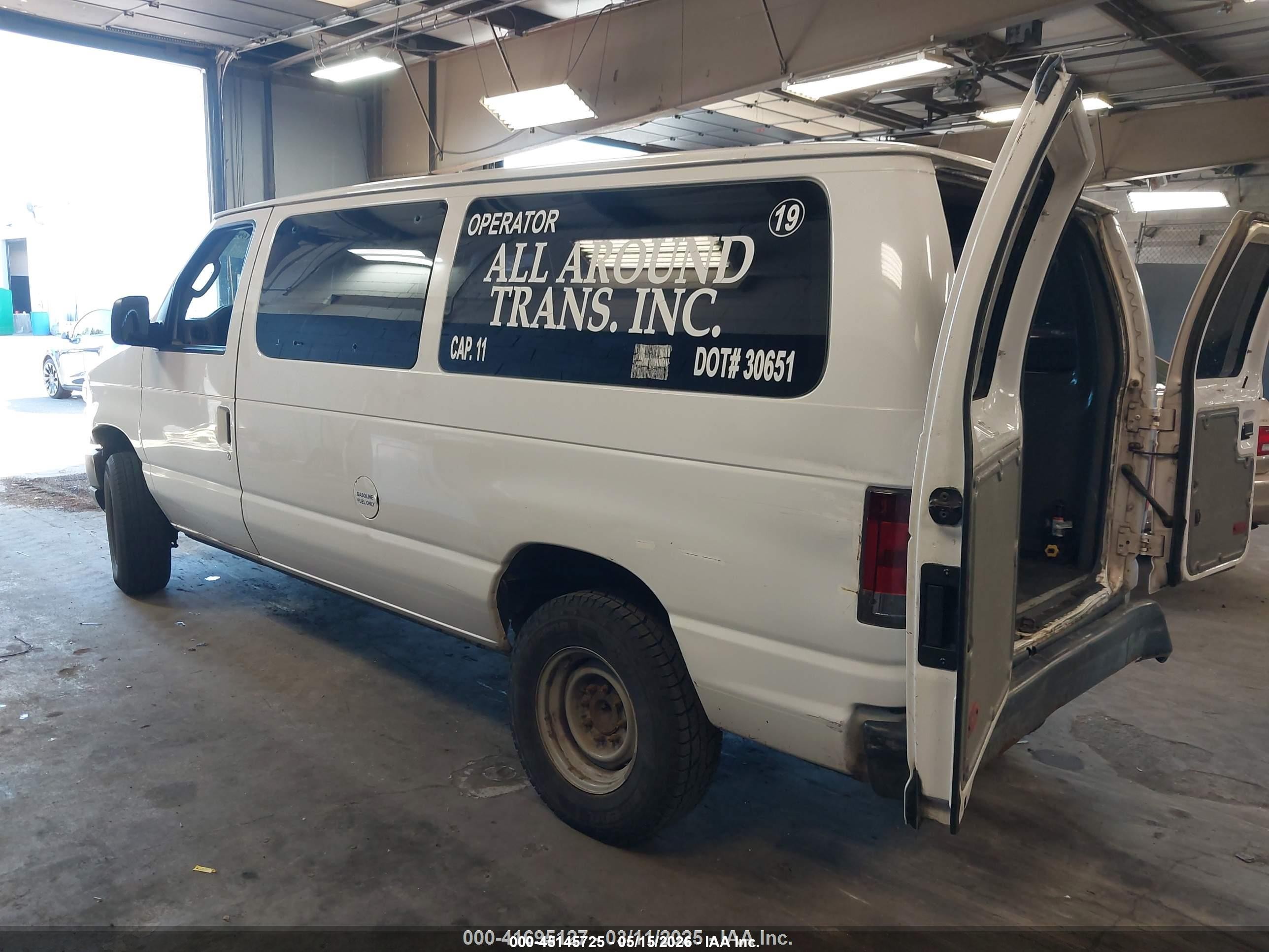 2011 Ford E-250 Commercial White vin: 1FTNE2EWXBDA18064
