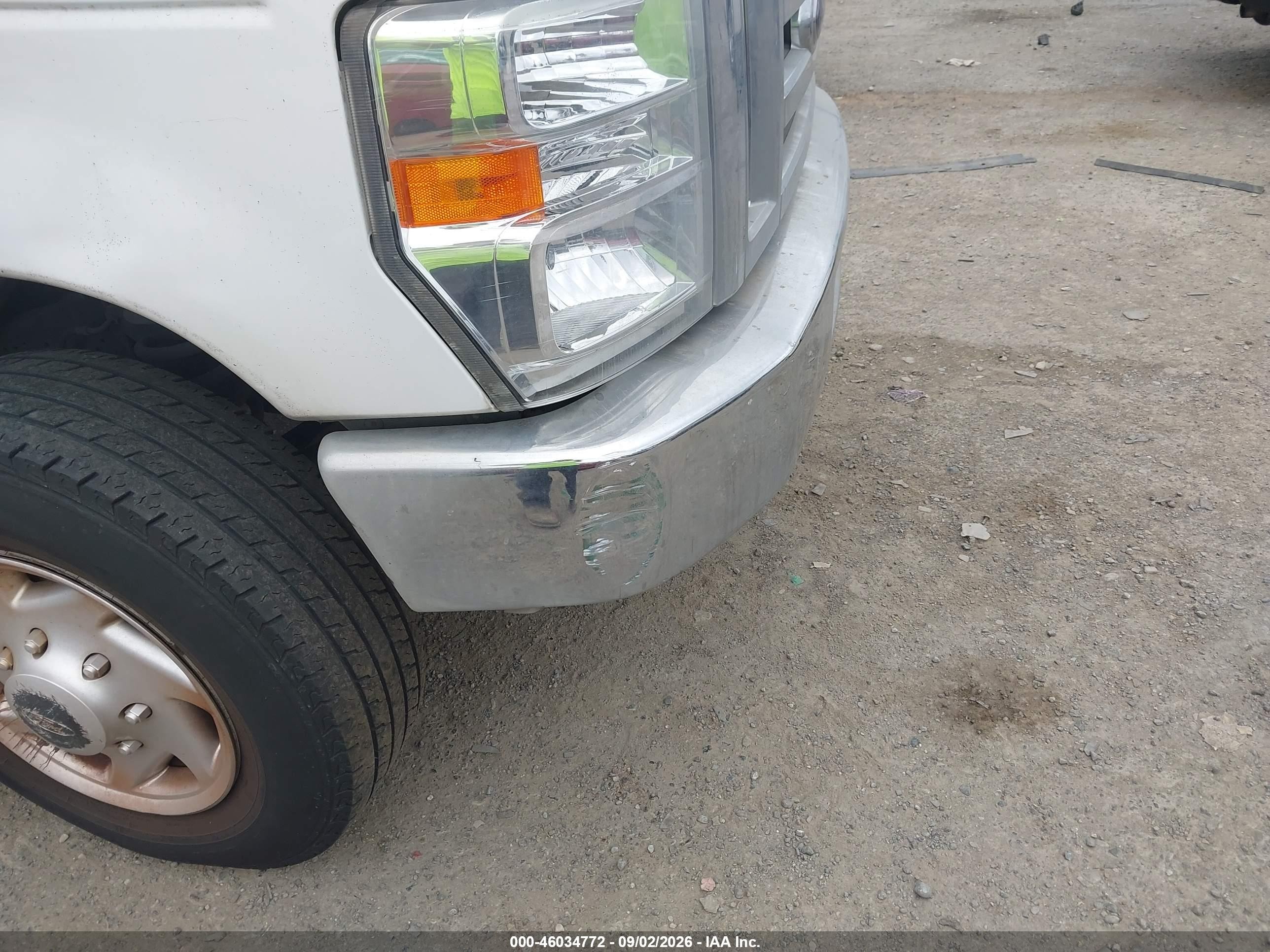 2012 Ford E-250 Commercial Белый vin: 1FTNE2EWXCDA51020