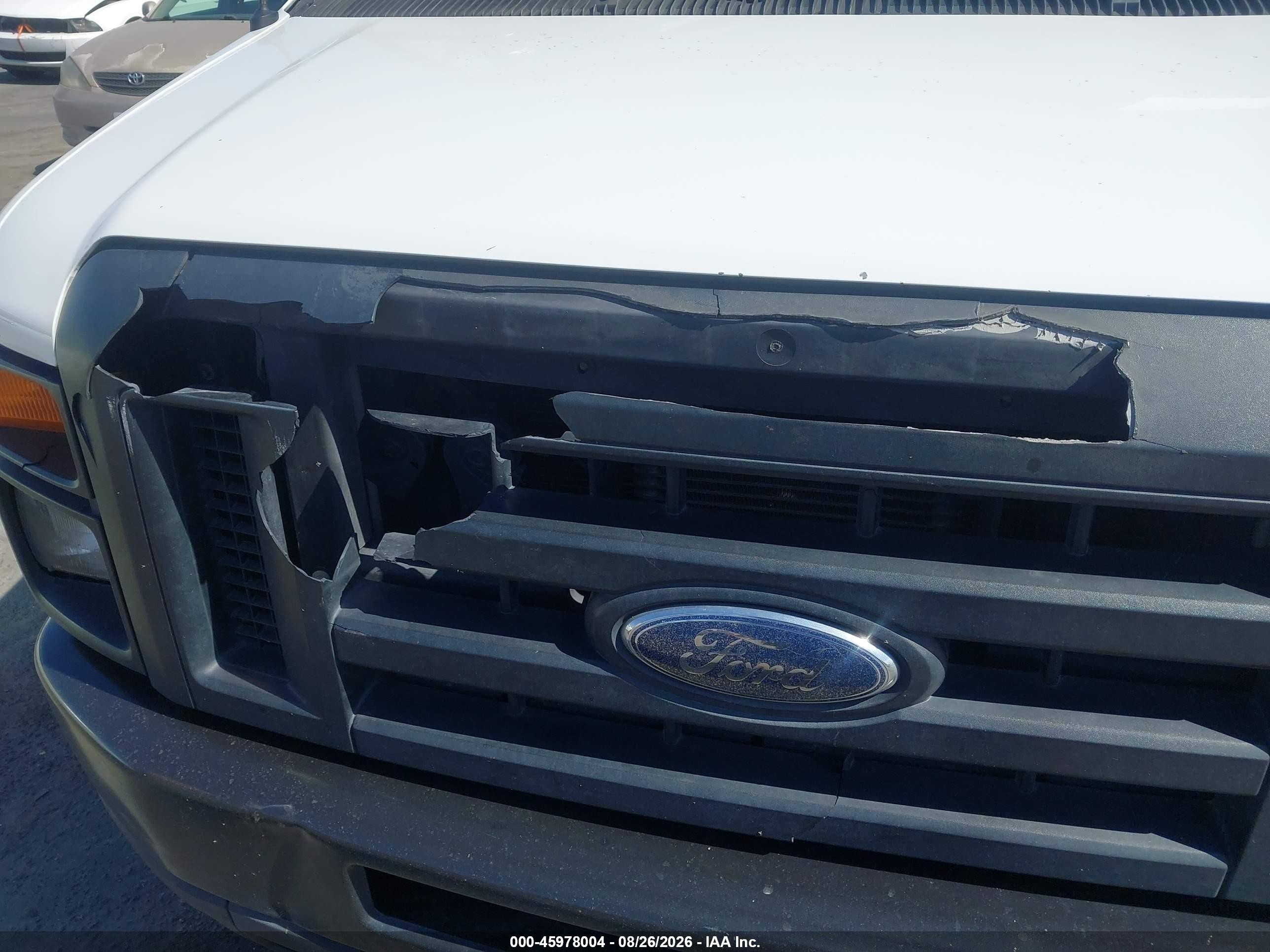 2012 Ford E-250 Commercial Белый vin: 1FTNE2EWXCDA75298
