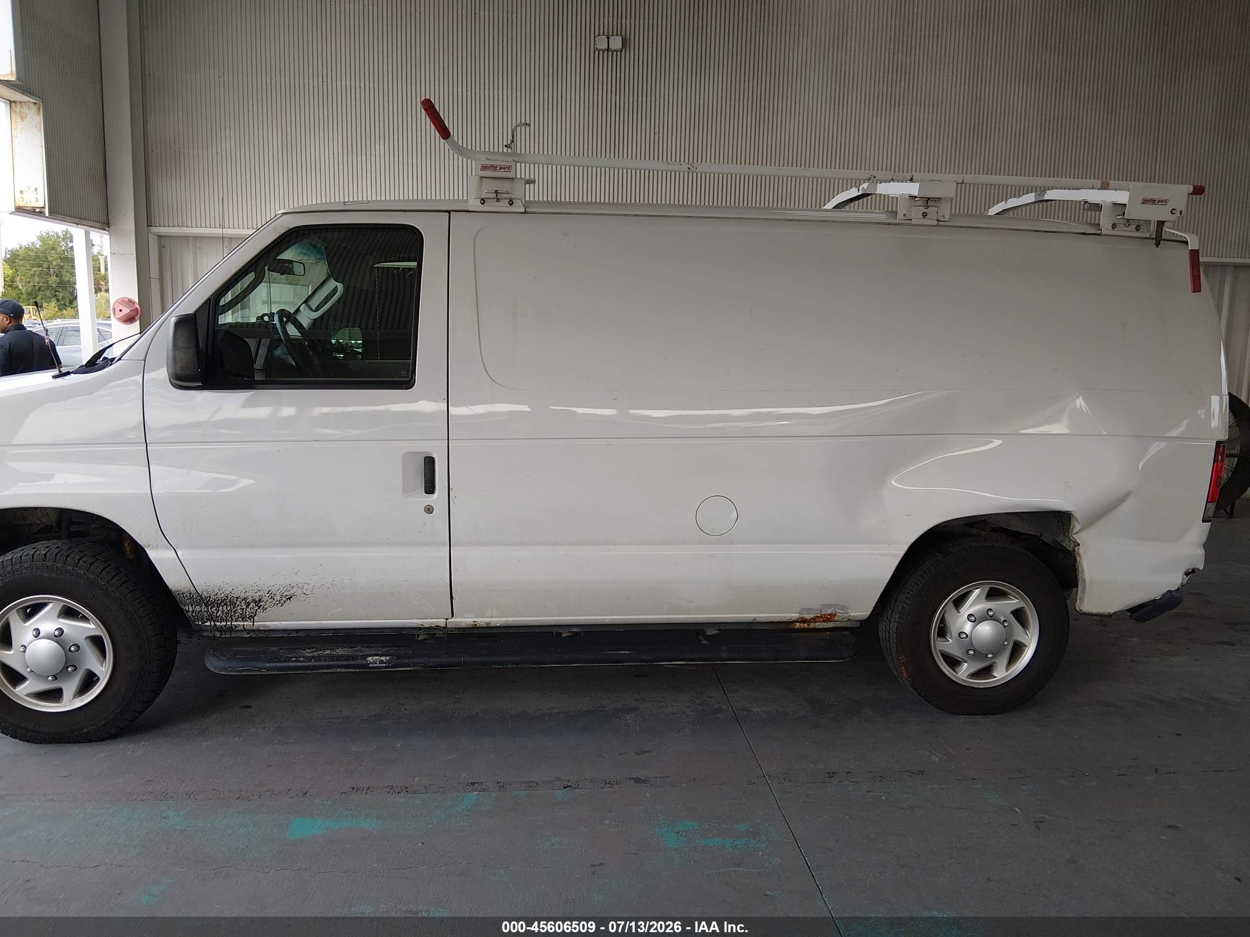 2014 Ford E-250 Commercial Белый vin: 1FTNE2EWXEDB01322