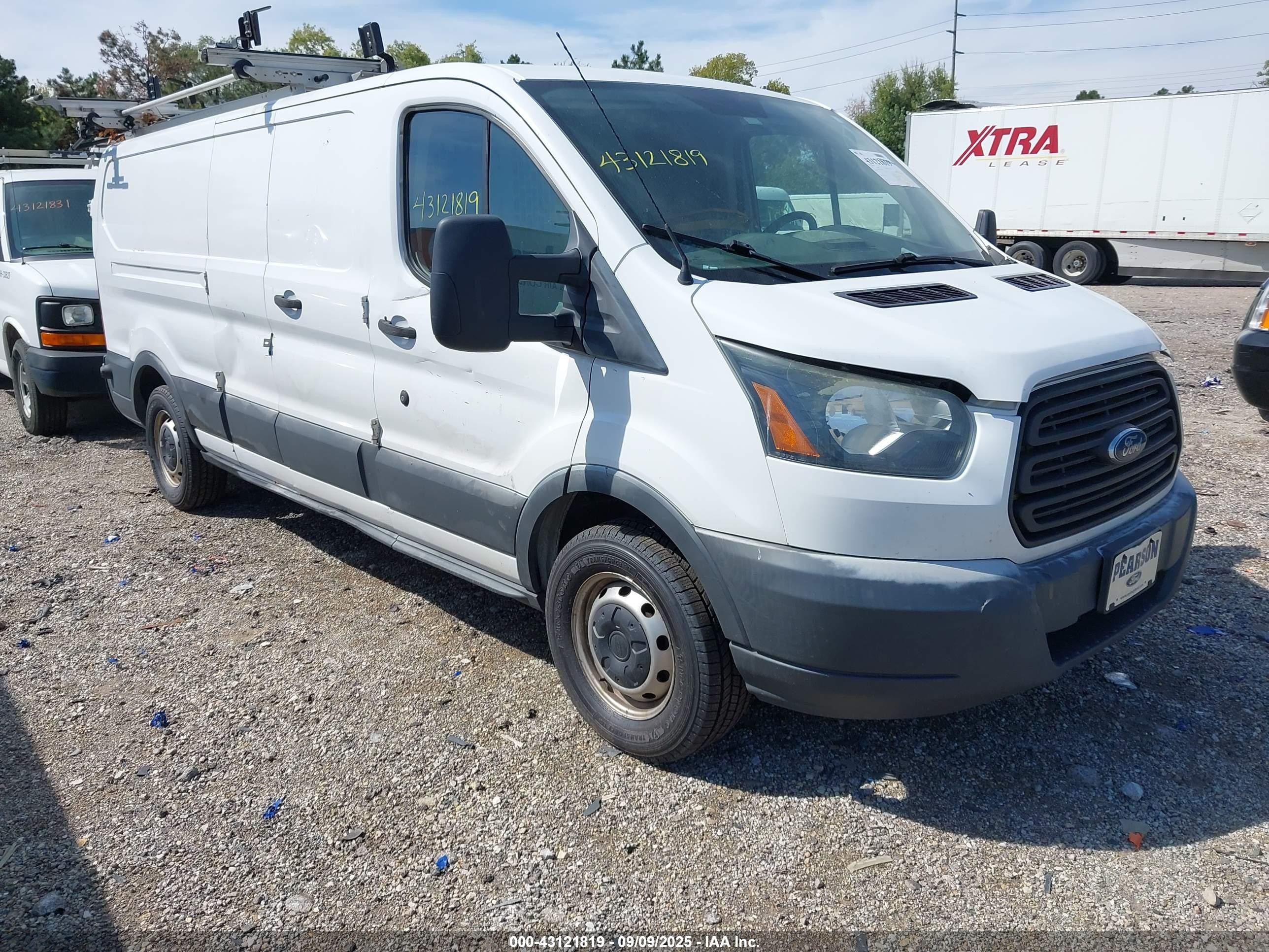 1FTNE9ZM5FKA29640