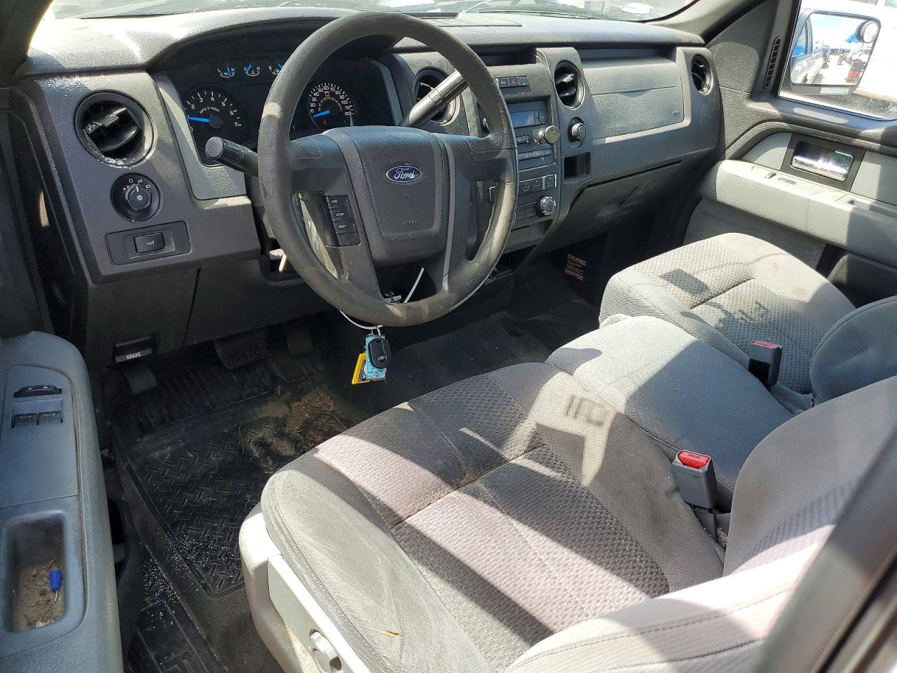 2013 Ford F150 White vin: 1FTNF1CF0DKD56162