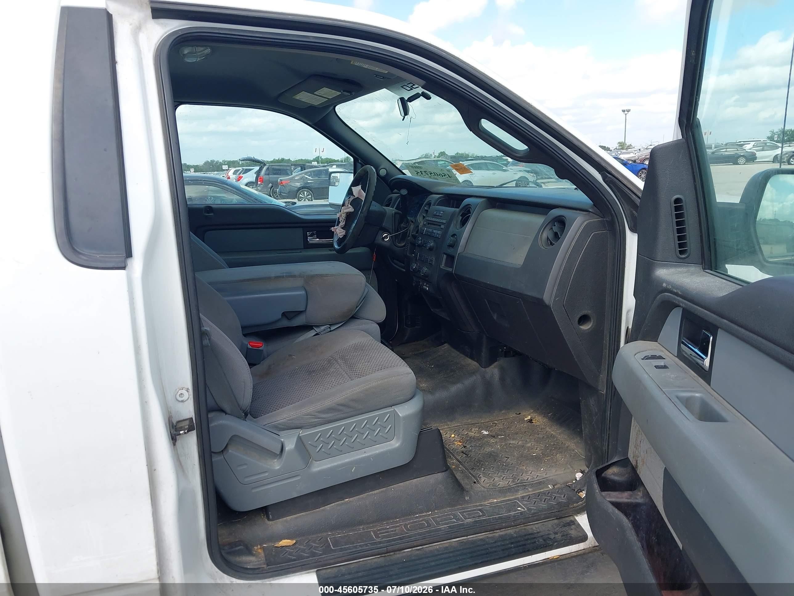 2013 Ford F-150 Xl White vin: 1FTNF1CF0DKD59014
