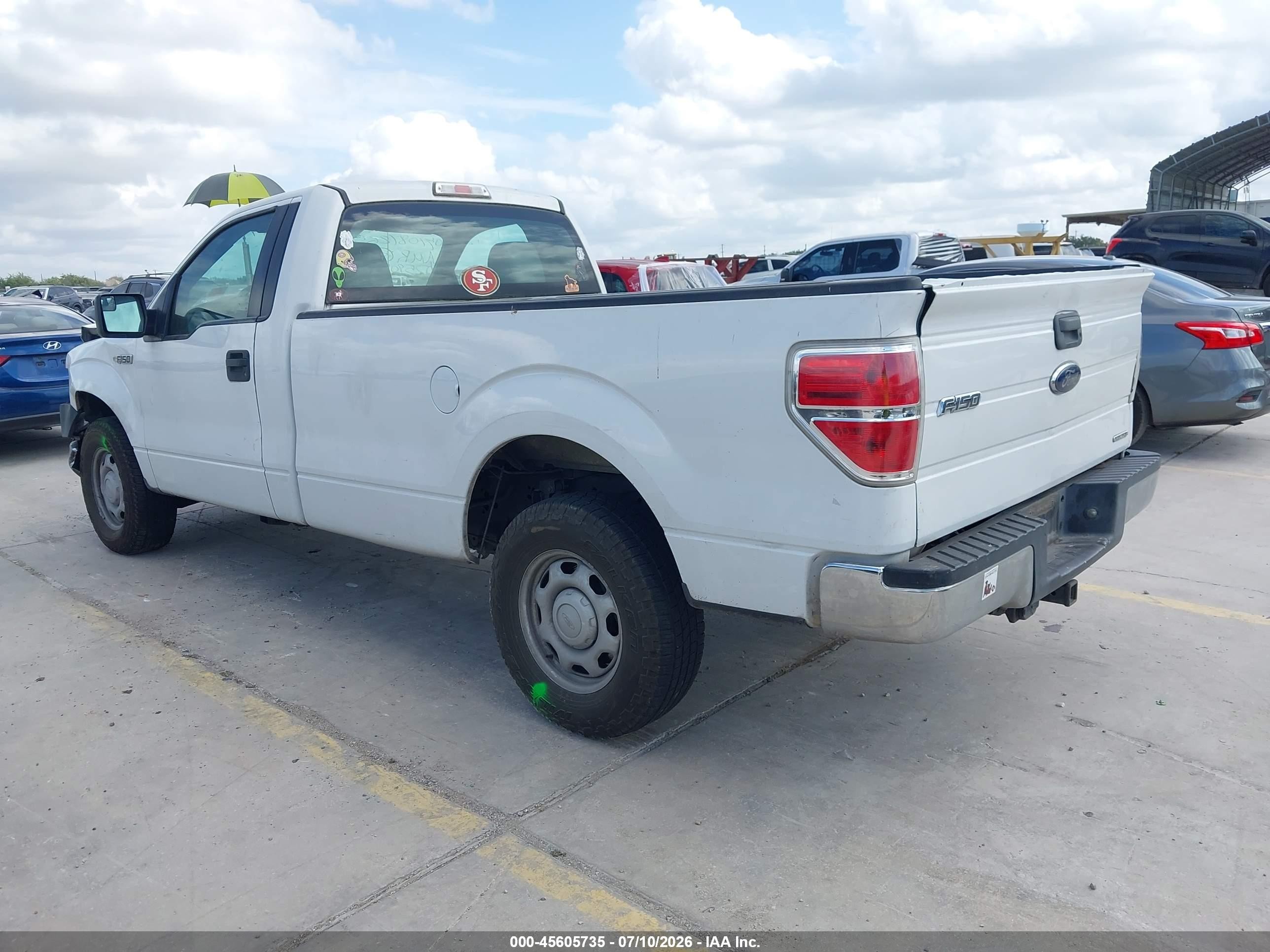 2013 Ford F-150 Xl White vin: 1FTNF1CF0DKD59014