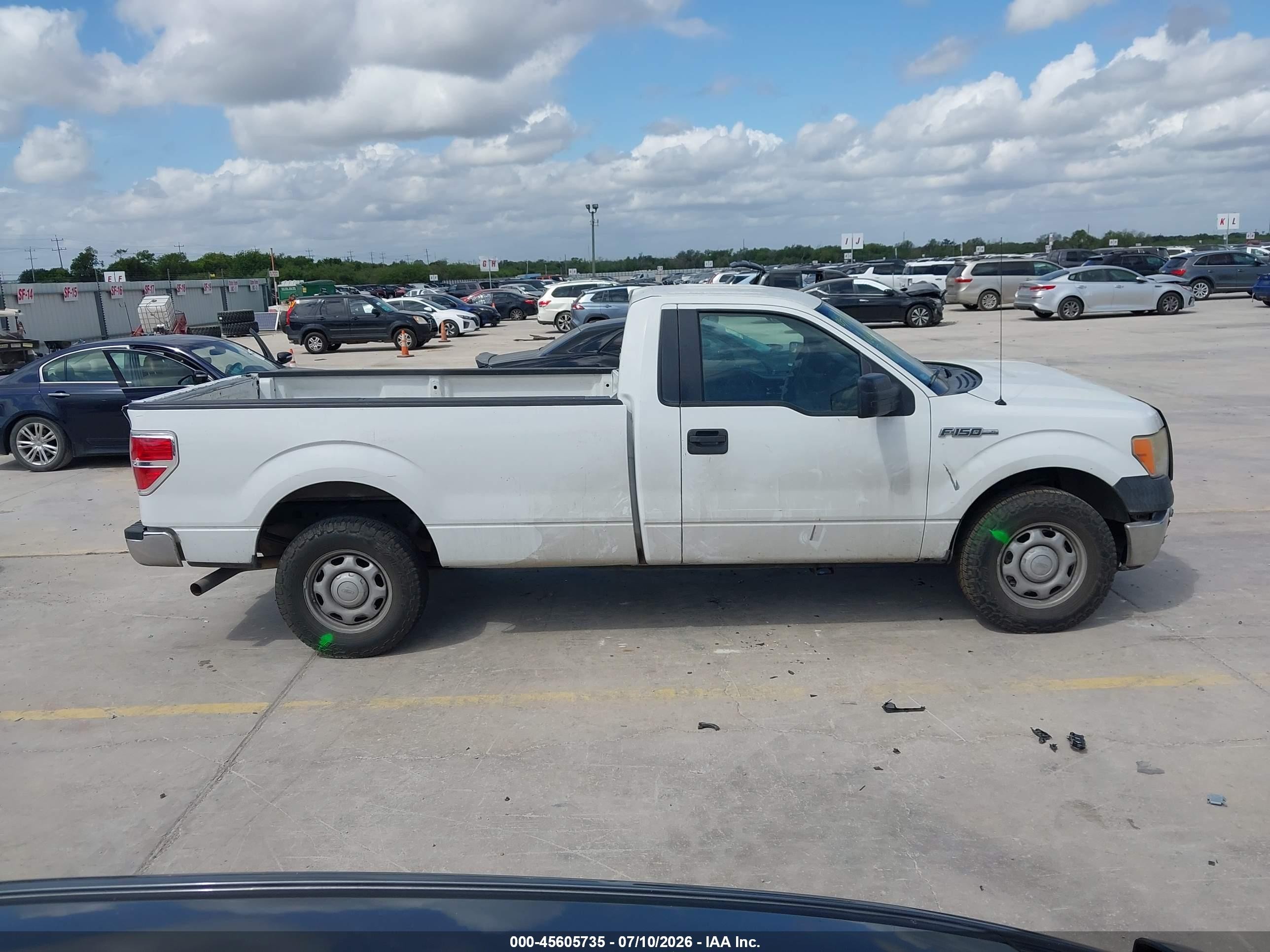 2013 Ford F-150 Xl White vin: 1FTNF1CF0DKD59014