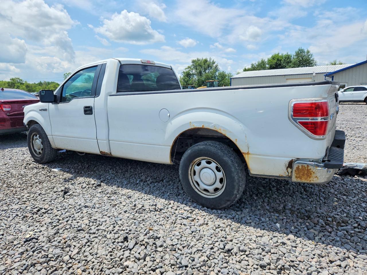 2013 Ford F150 White vin: 1FTNF1CF0DKE78696