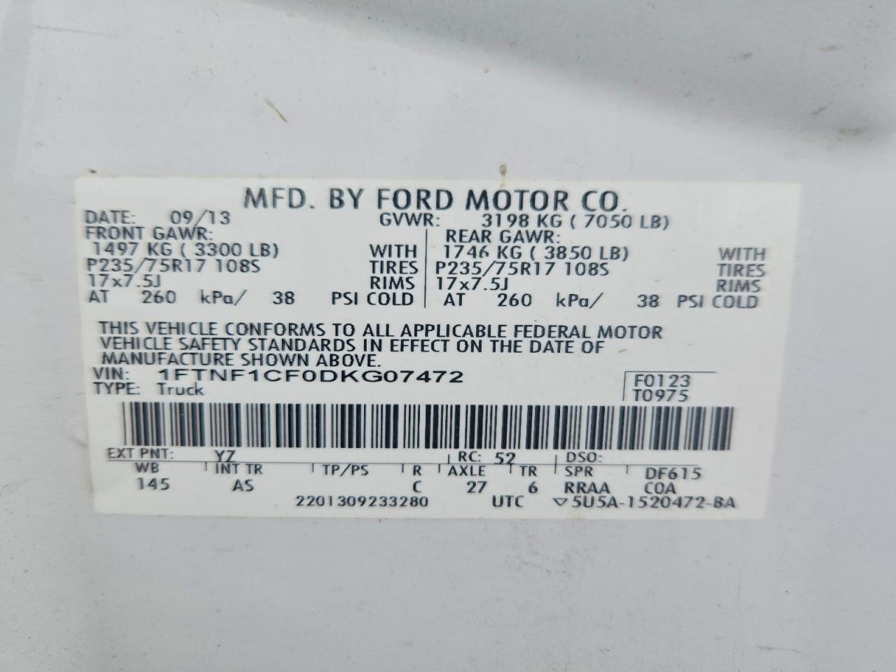 2013 Ford F150 White vin: 1FTNF1CF0DKG07472