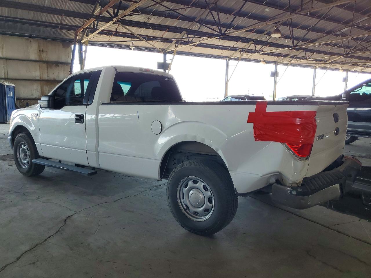2014 Ford F150 White vin: 1FTNF1CF0EKD83380