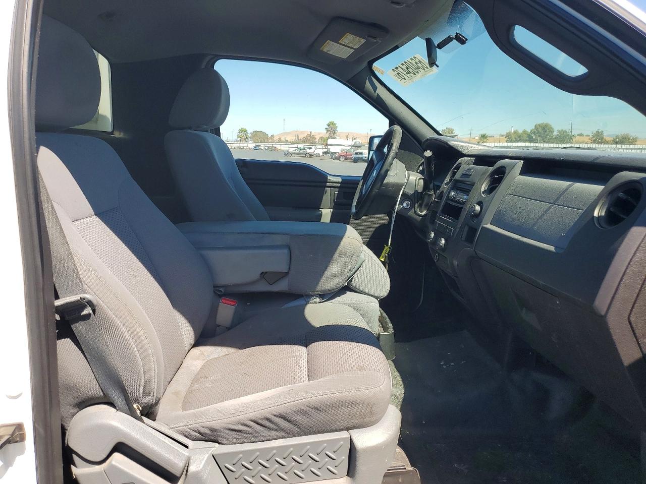 2012 Ford F150 White vin: 1FTNF1CF1CKD40003