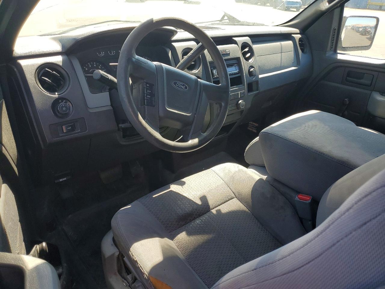 2012 Ford F150 White vin: 1FTNF1CF1CKD40003