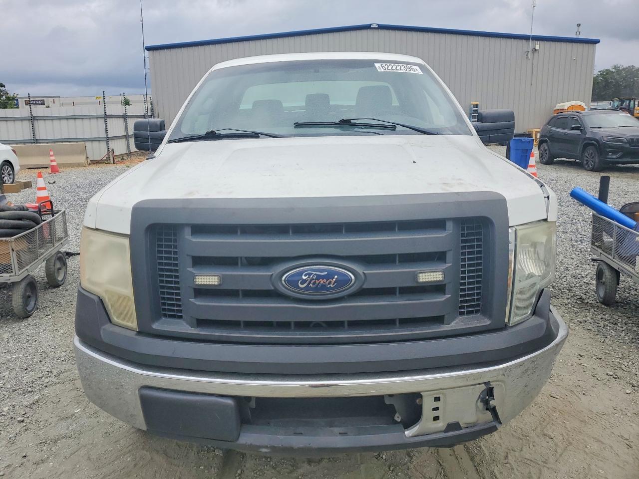 2012 Ford F150 White vin: 1FTNF1CF1CKD58940