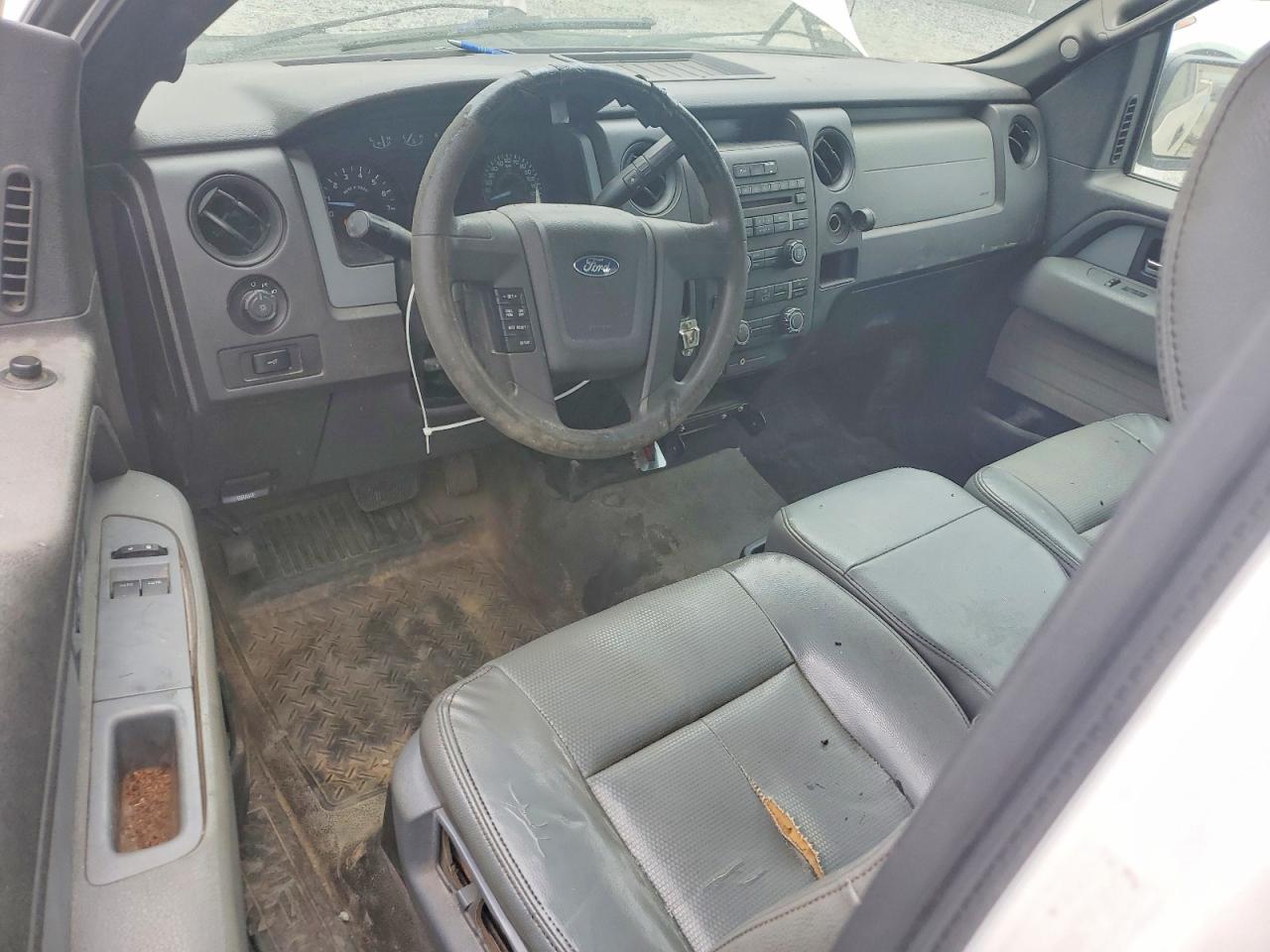 2012 Ford F150 White vin: 1FTNF1CF1CKD58940