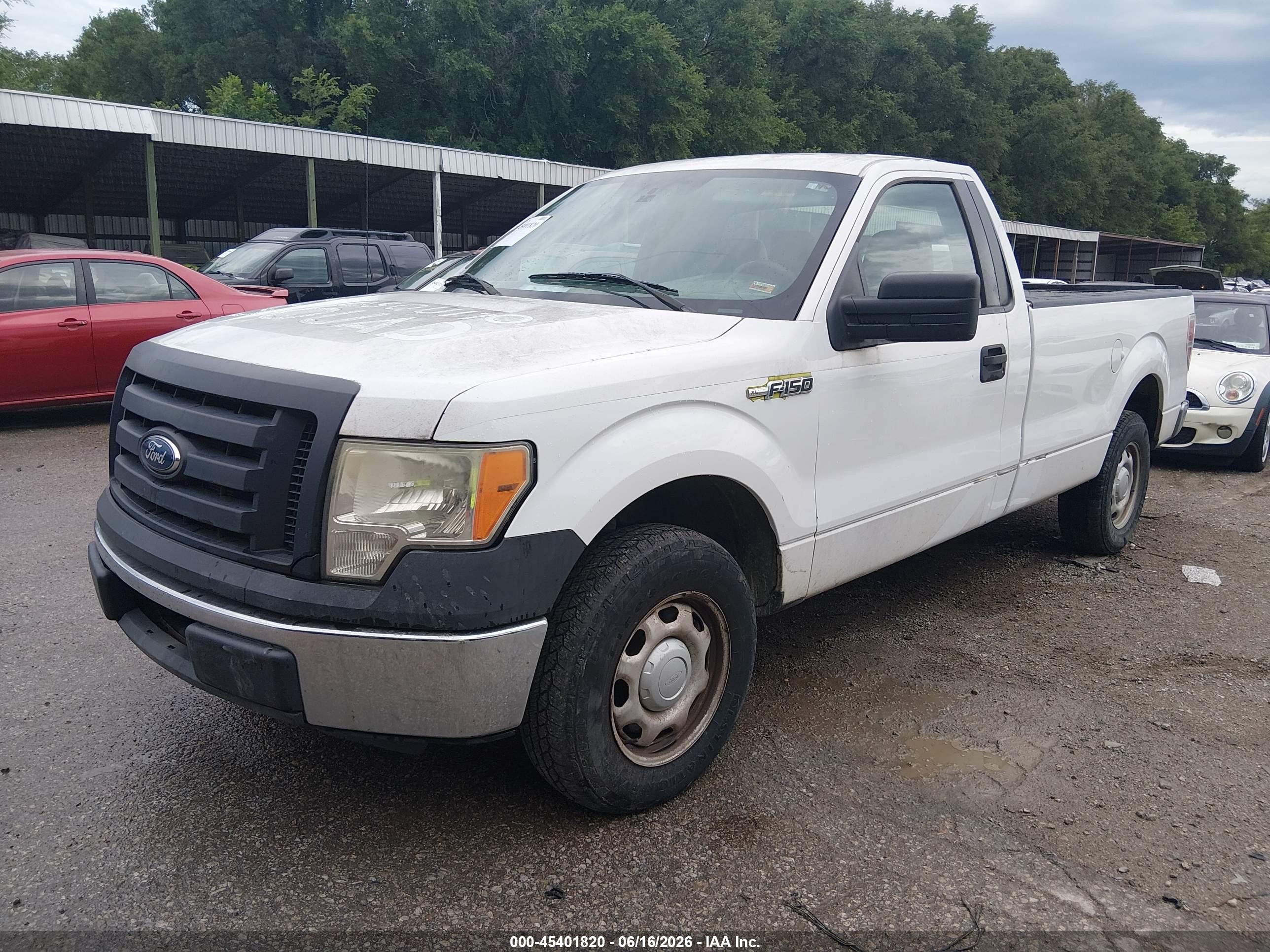 2011 Ford F-150 Xl White vin: 1FTNF1CF2BKD67886