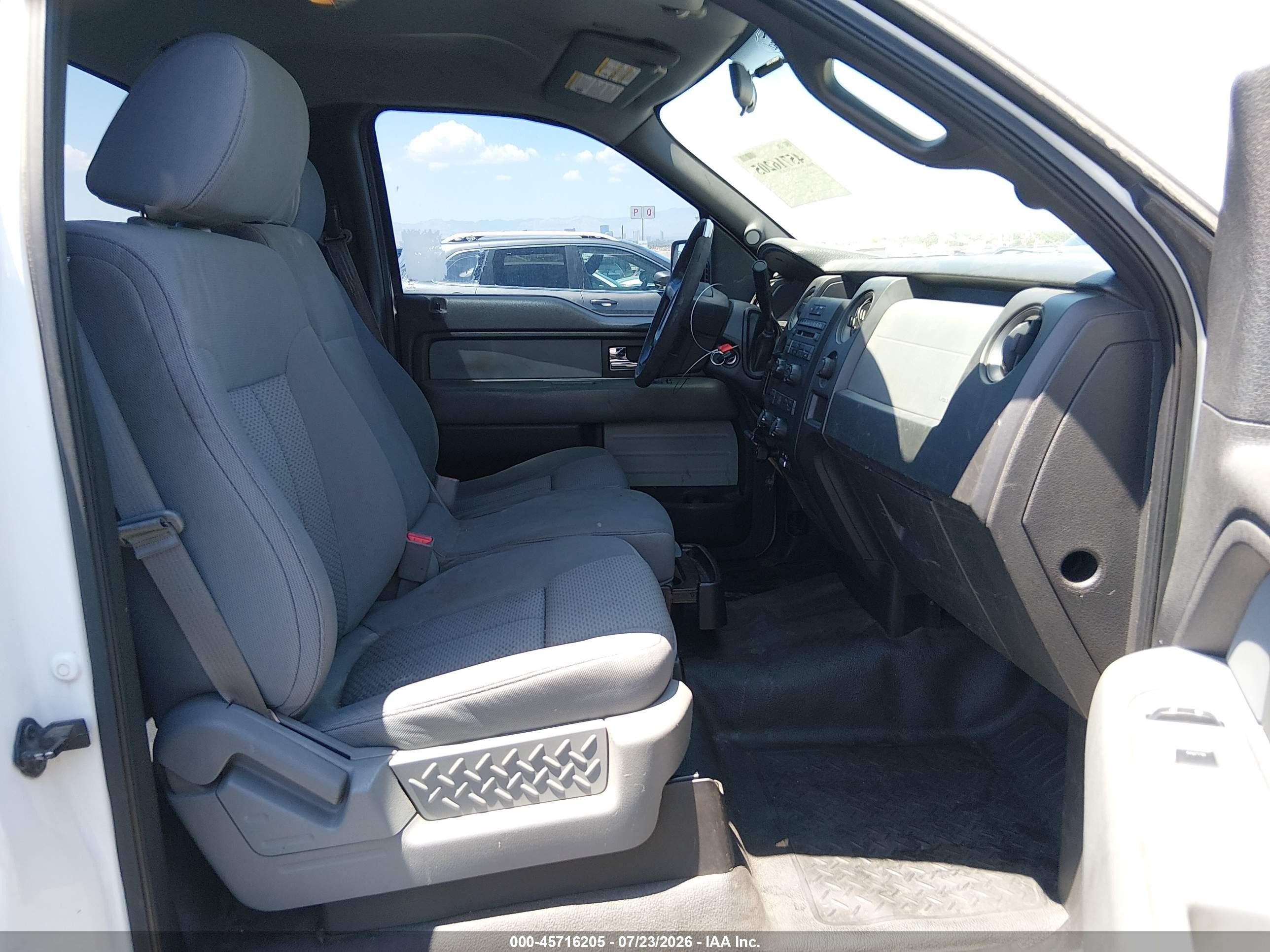 2013 Ford F-150 Xl White vin: 1FTNF1CF2DKF79965