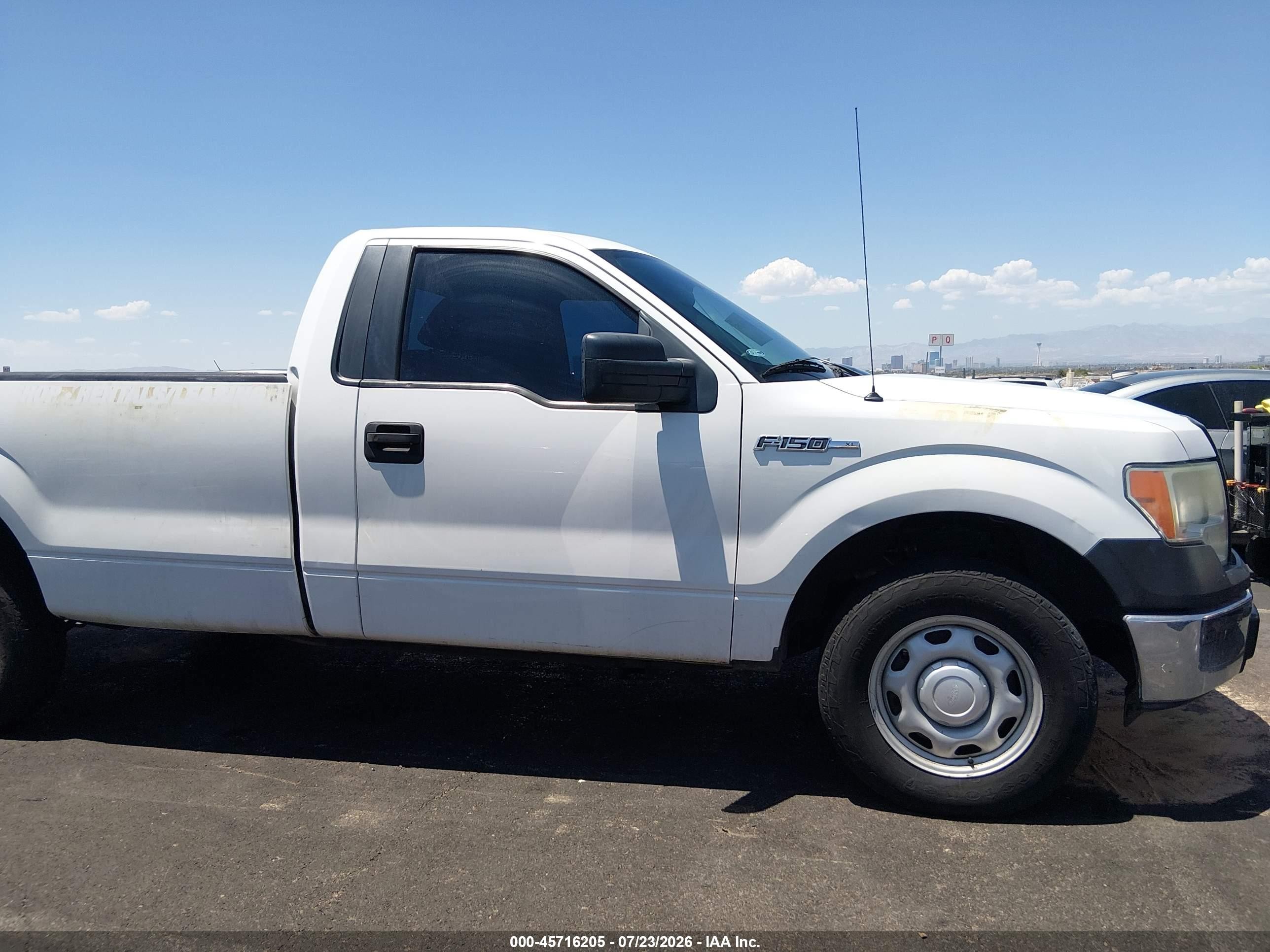 2013 Ford F-150 Xl White vin: 1FTNF1CF2DKF79965