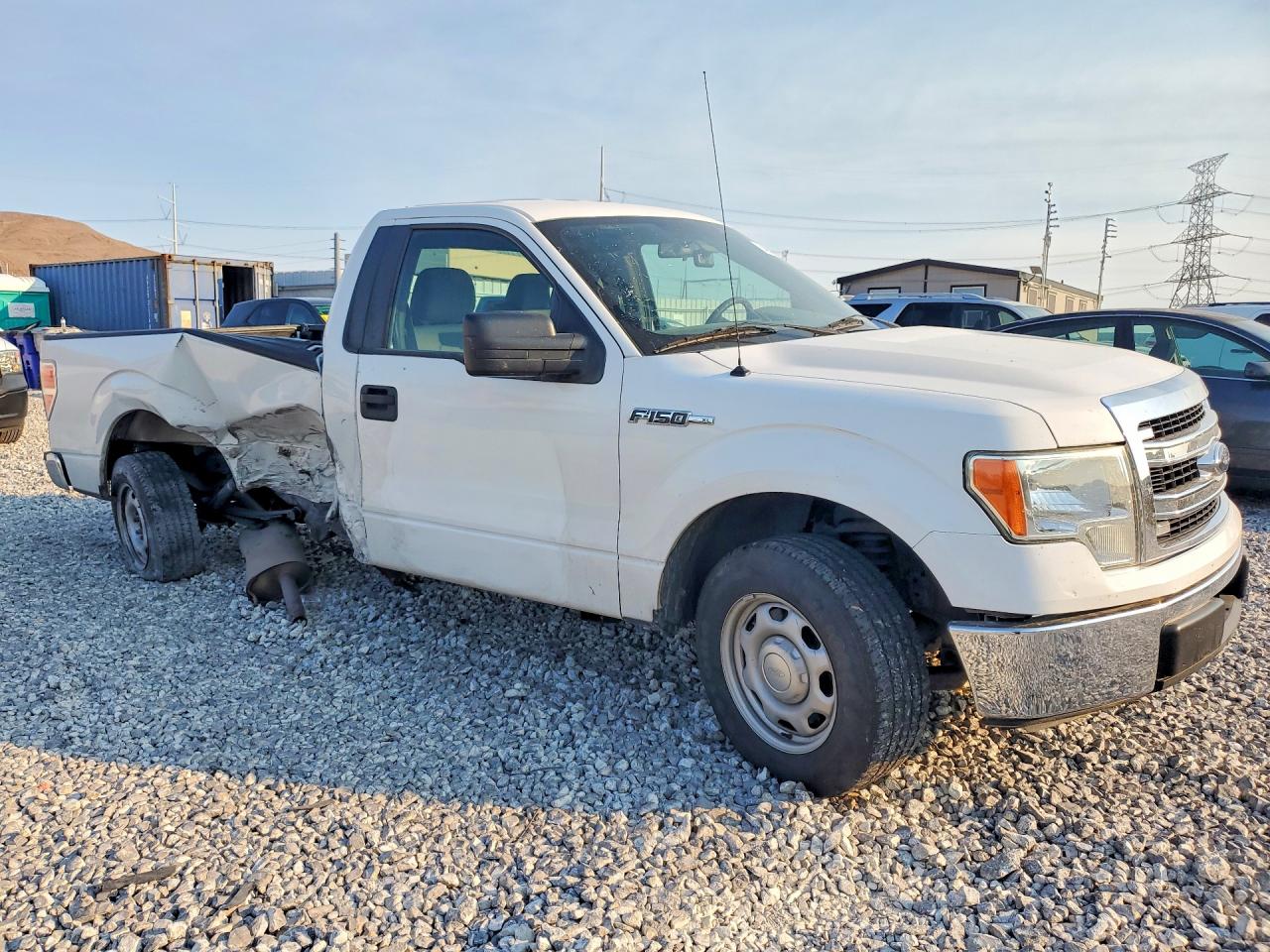 2014 Ford F150 White vin: 1FTNF1CF2EKD16361