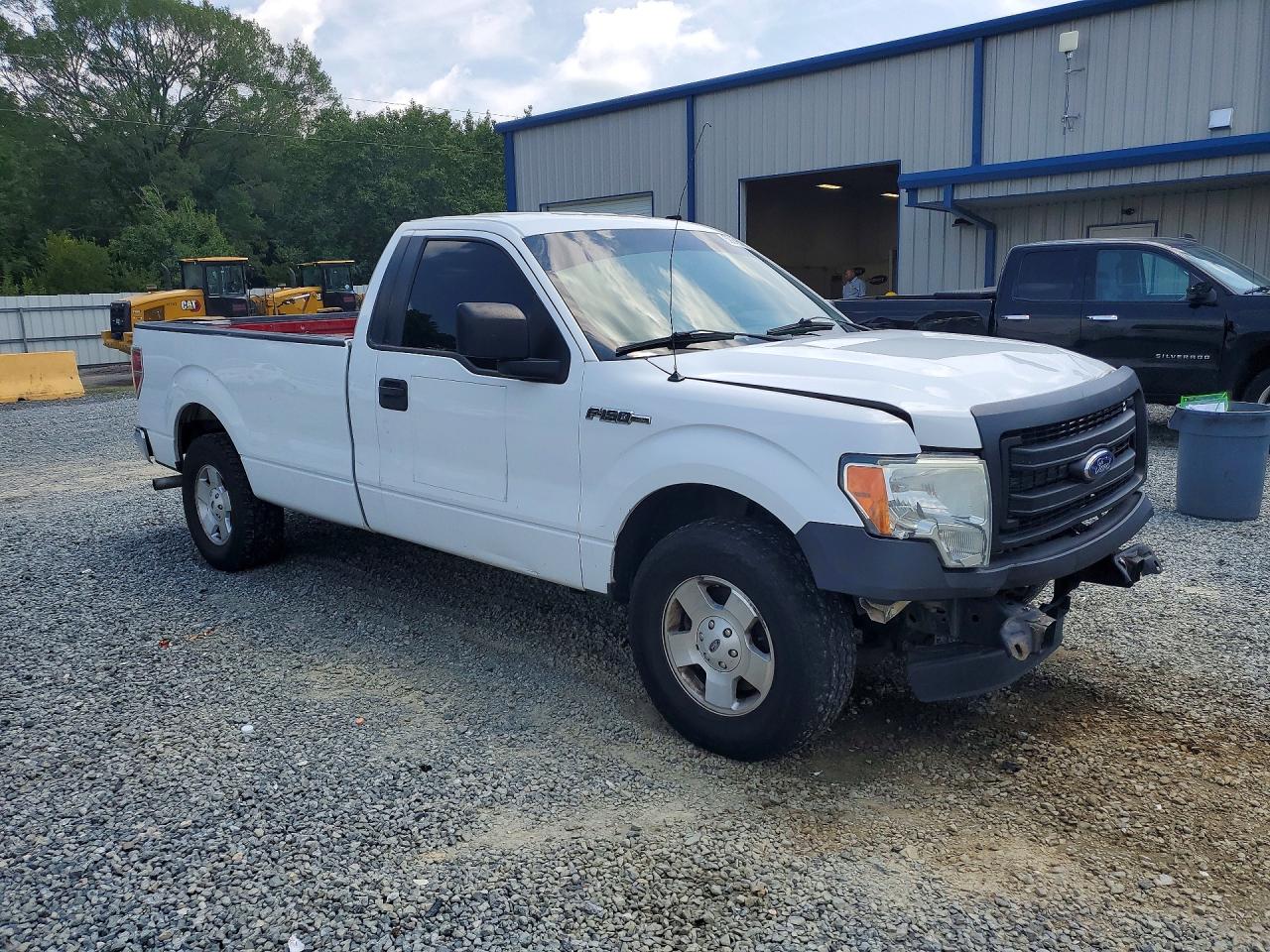 2014 Ford F150 White vin: 1FTNF1CF2EKG07152