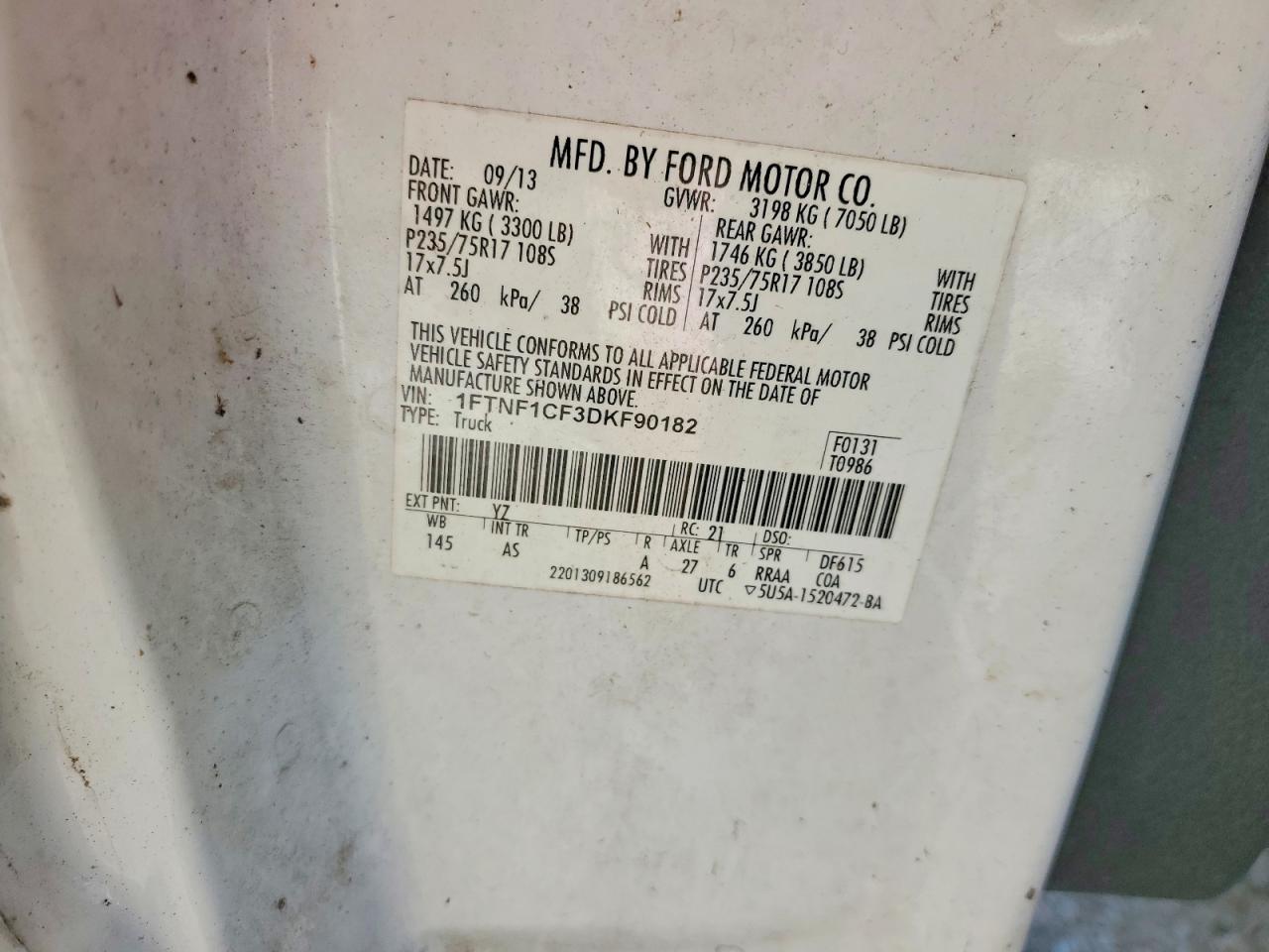 2013 Ford F150 White vin: 1FTNF1CF3DKF90182