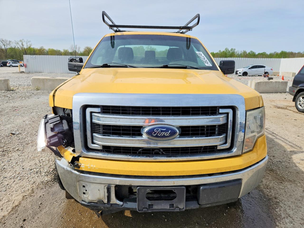 2014 Ford F150 Gold vin: 1FTNF1CF3EKD17390