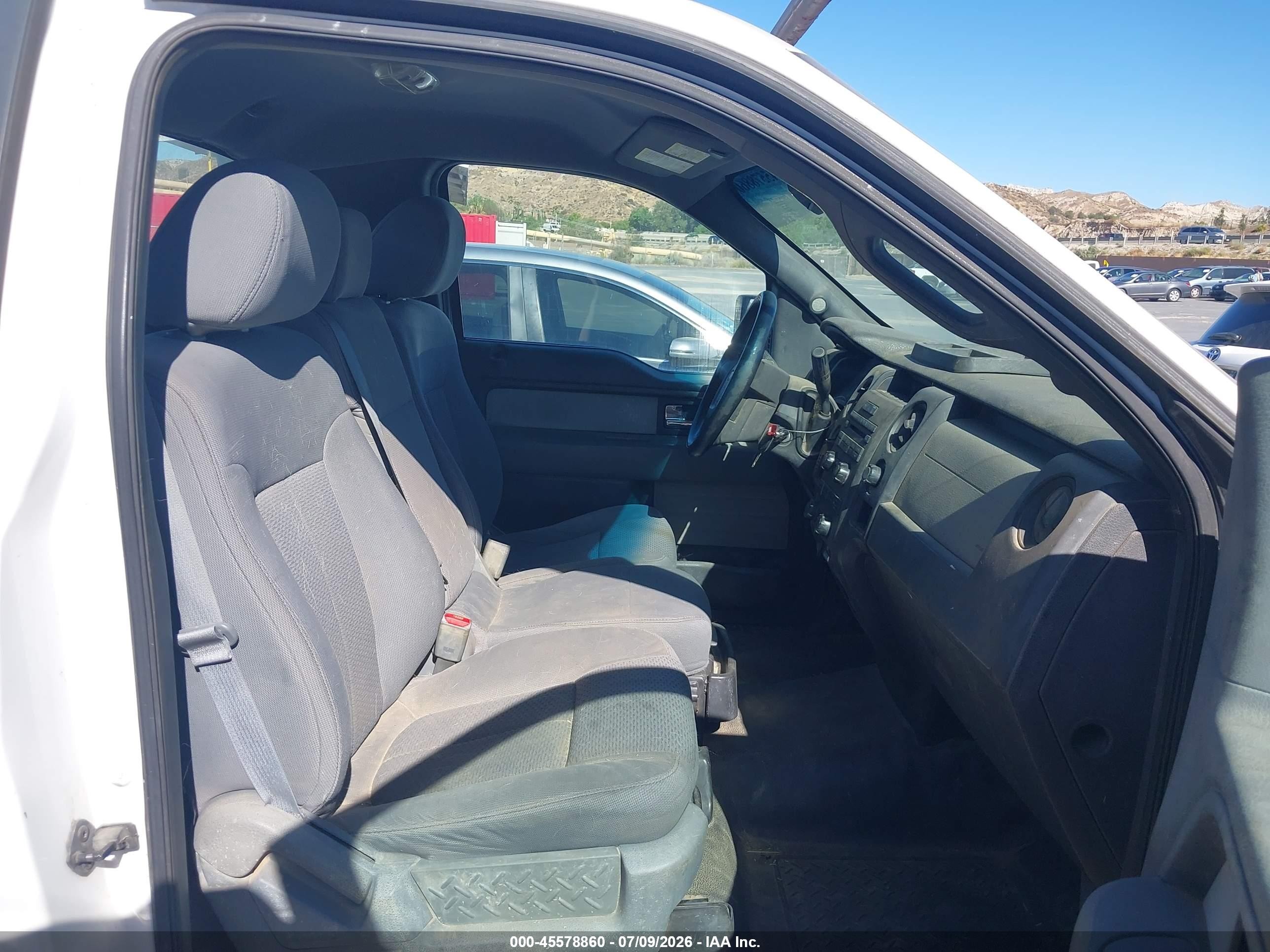 2014 Ford F-150 Xl White vin: 1FTNF1CF3EKD75970
