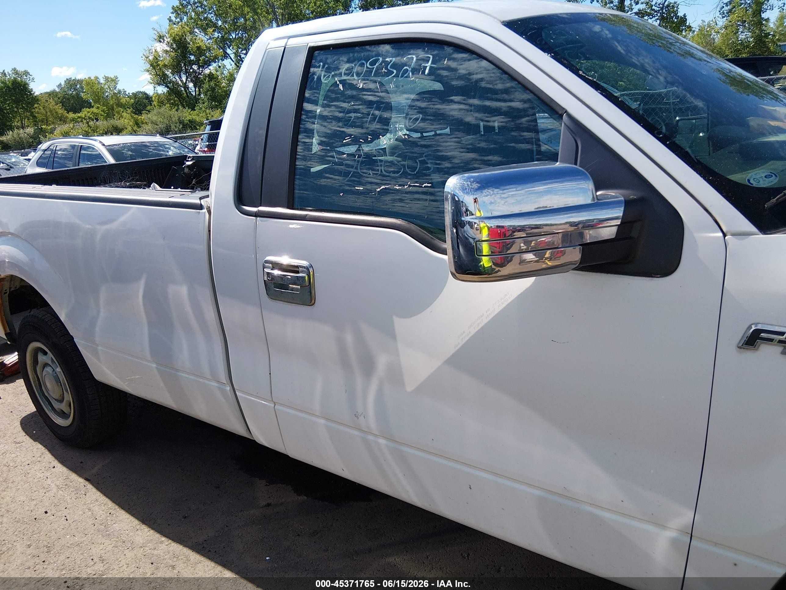 2014 Ford F-150 Xl White vin: 1FTNF1CF3EKD83938