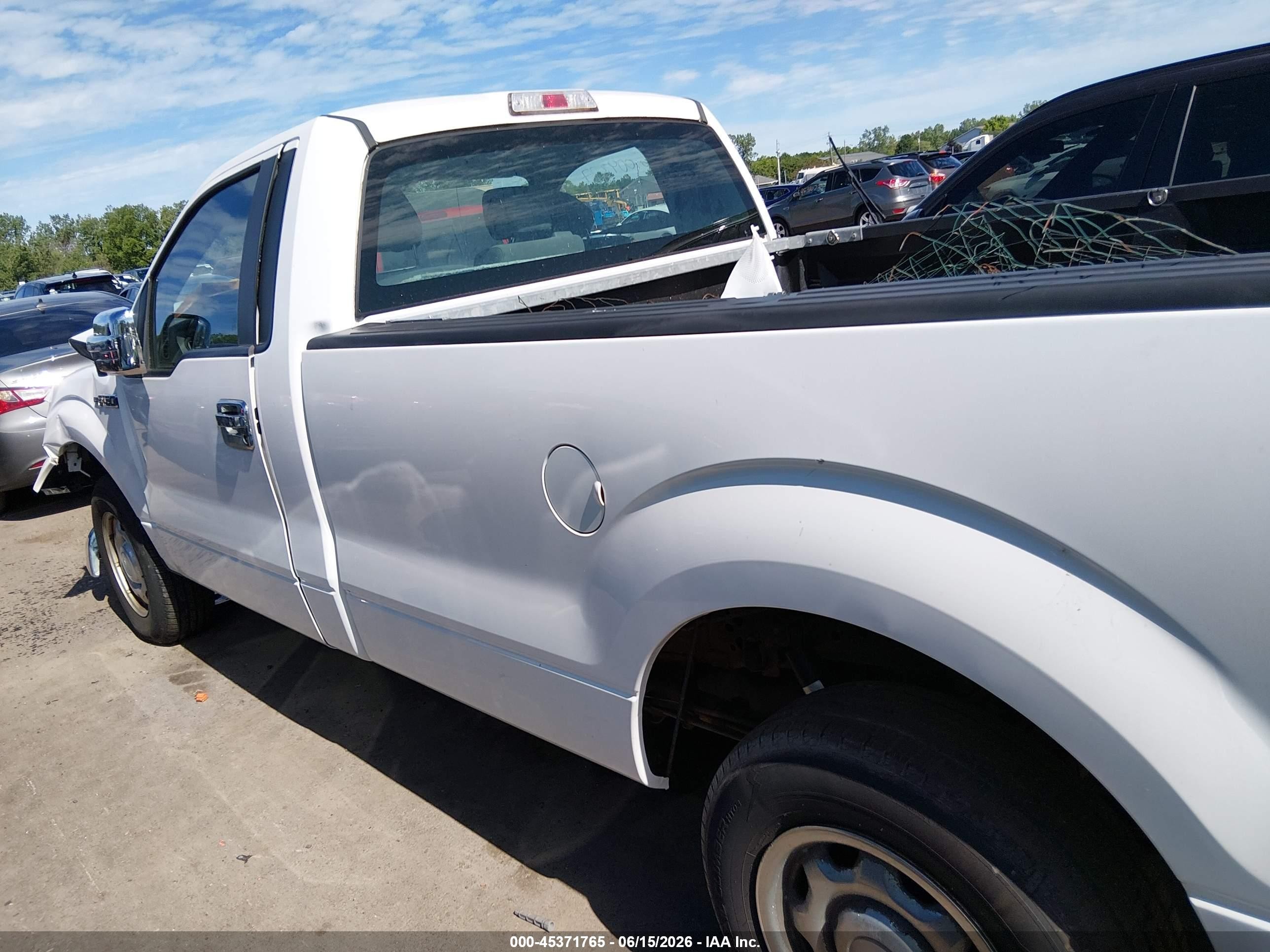 2014 Ford F-150 Xl White vin: 1FTNF1CF3EKD83938