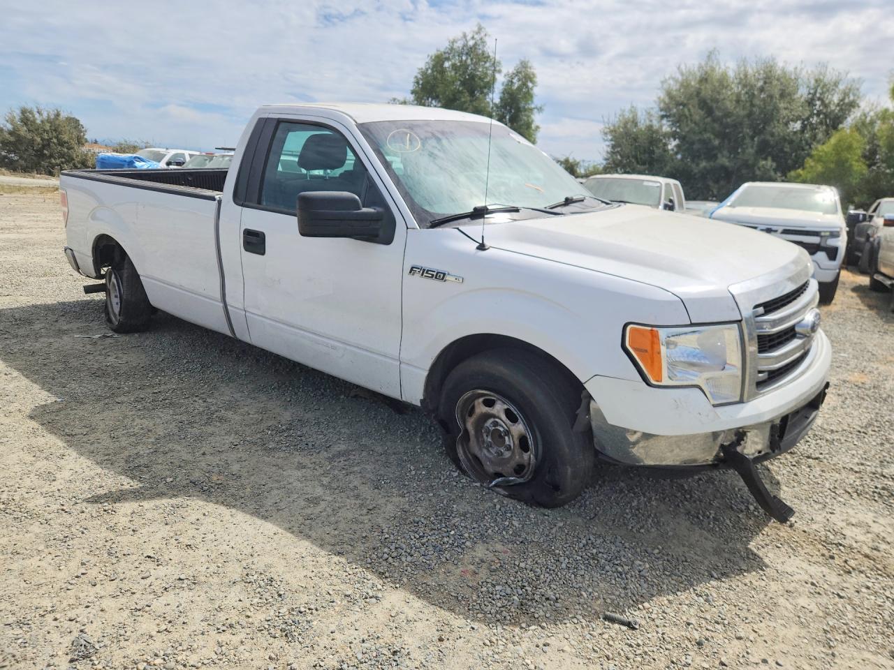 2014 Ford F150 White vin: 1FTNF1CF3EKD84796