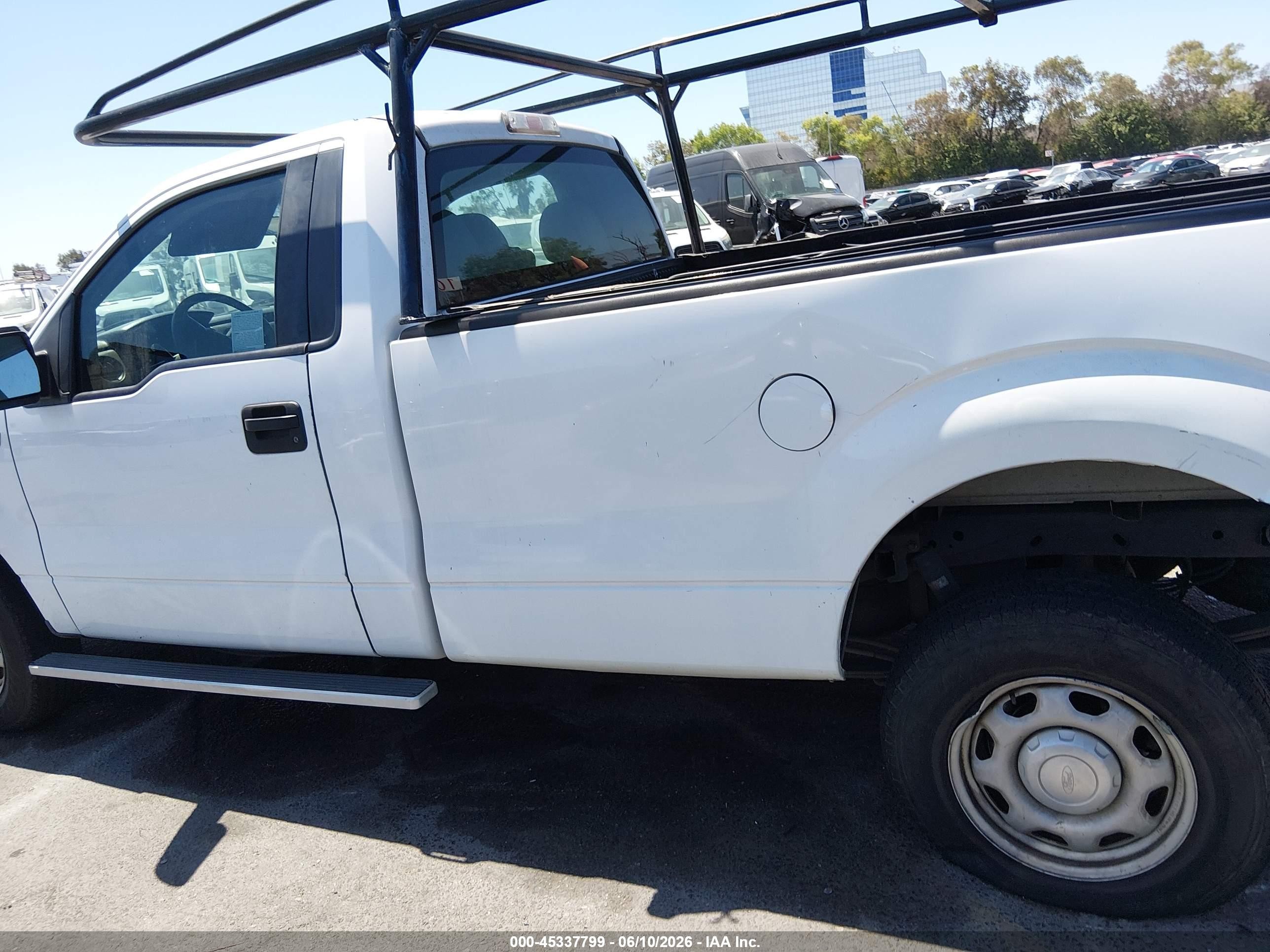 2014 Ford F-150 Xl White vin: 1FTNF1CF3EKE24844