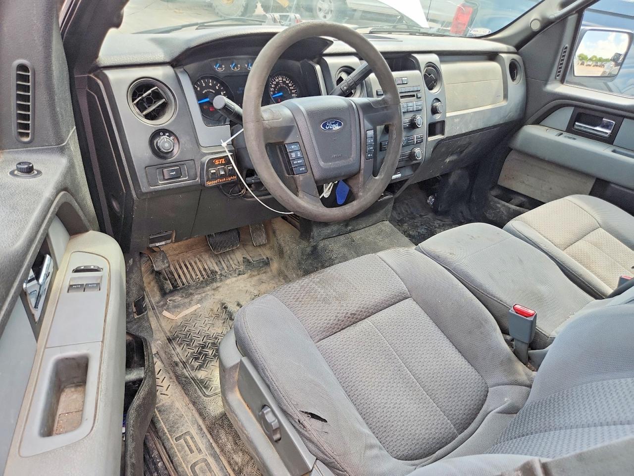 2014 Ford F150 White vin: 1FTNF1CF3EKE89516