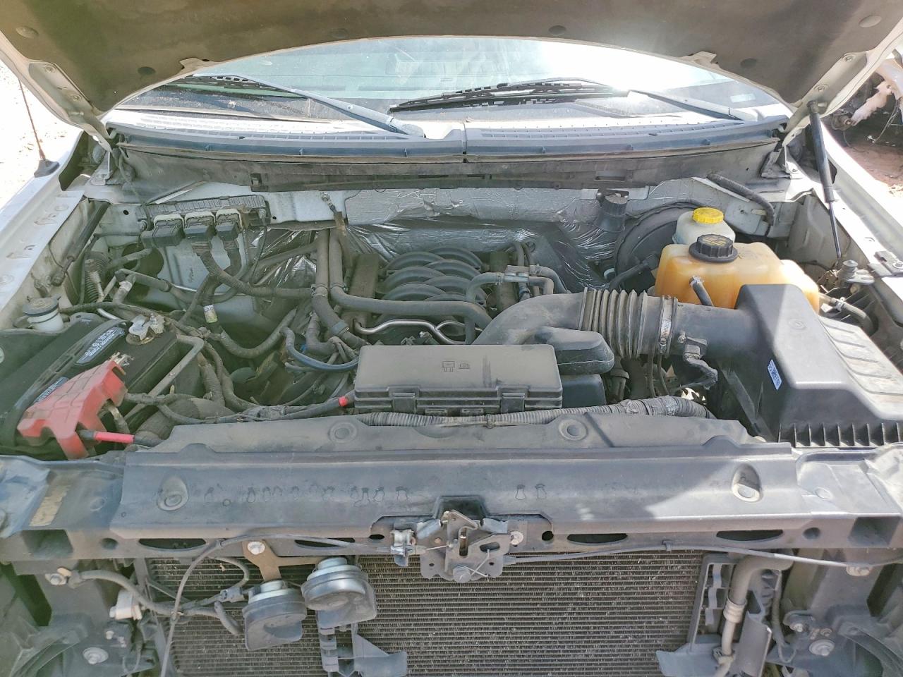 2014 Ford F150 Белый vin: 1FTNF1CF3EKG23683