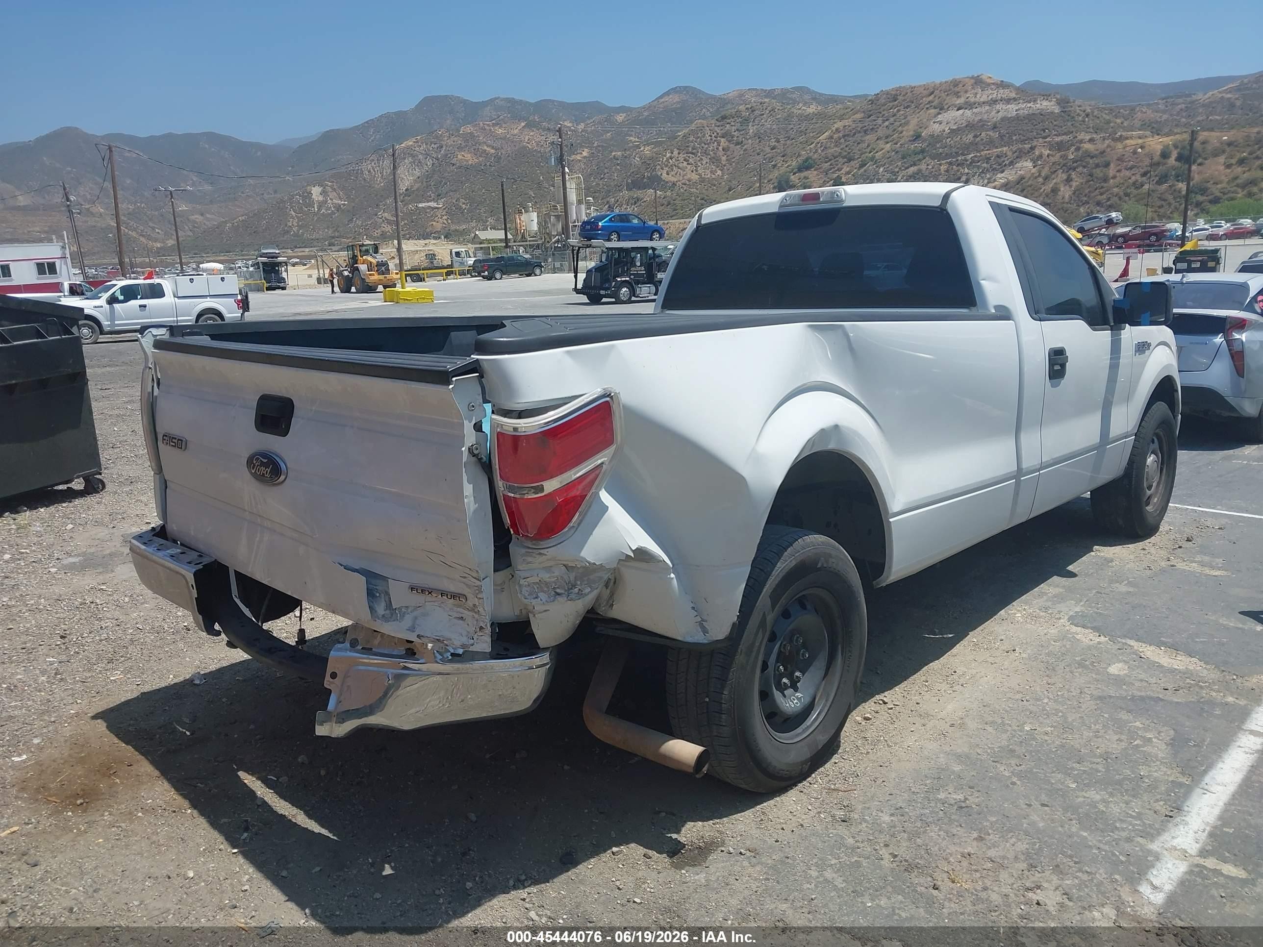 2014 Ford F-150 Xl White vin: 1FTNF1CF4EKD16698