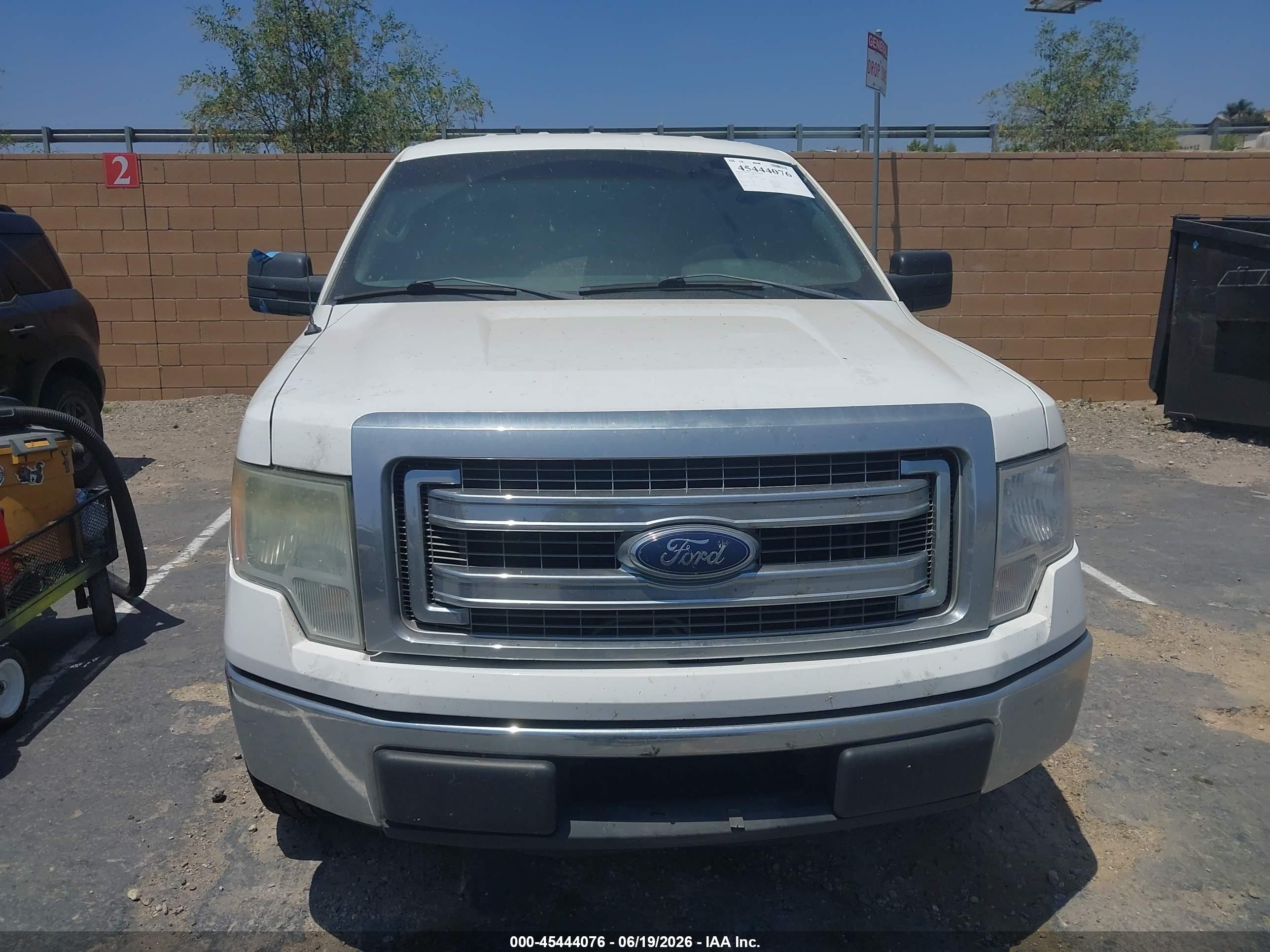 2014 Ford F-150 Xl White vin: 1FTNF1CF4EKD16698