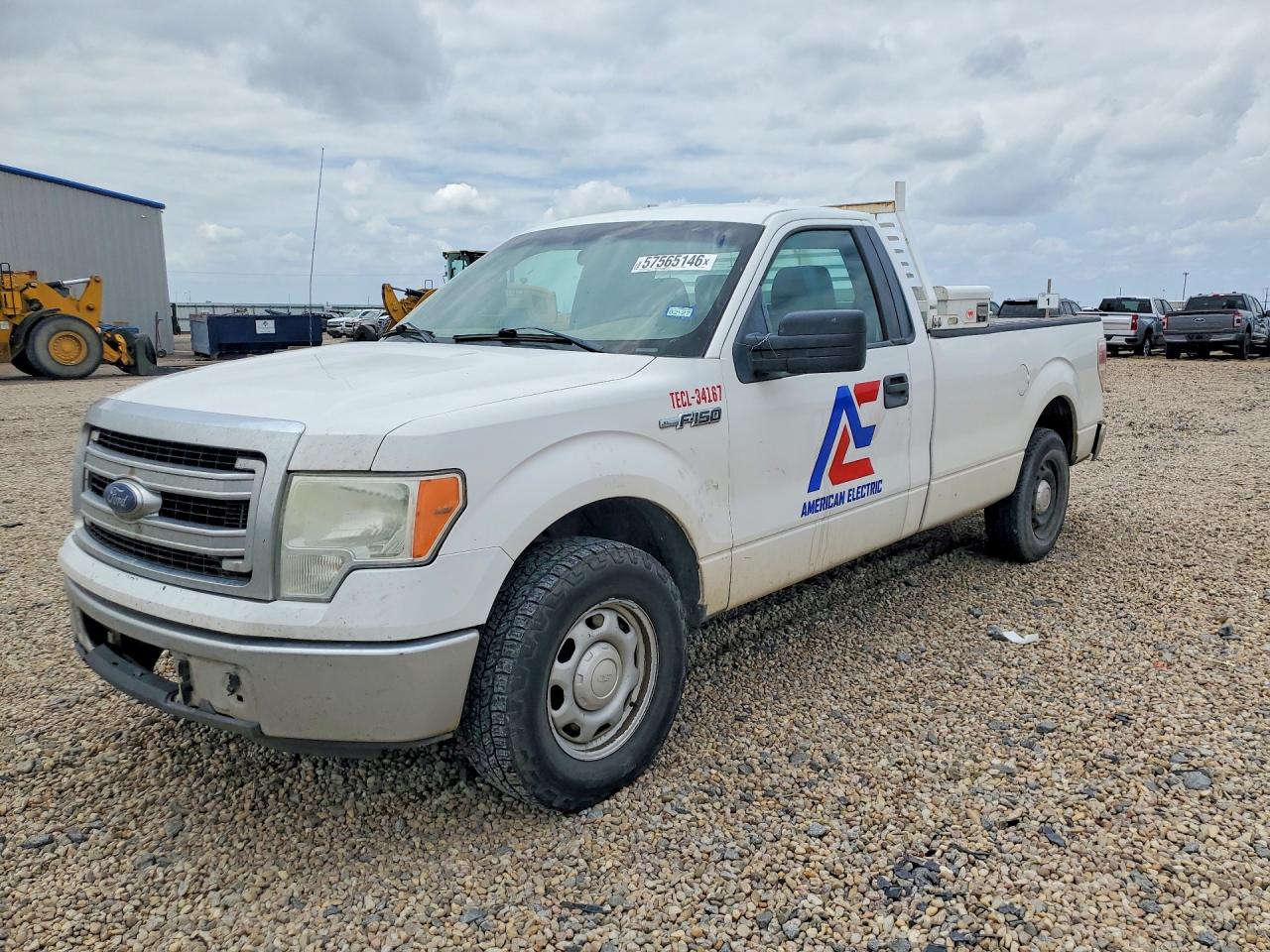 2014 Ford F150 2wd White vin: 1FTNF1CF4EKD18662