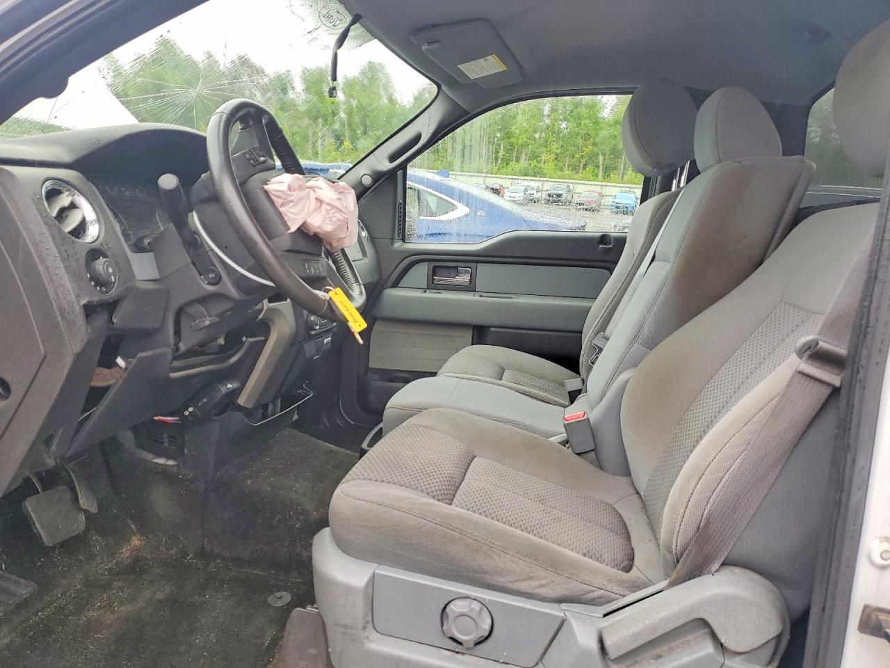 2014 Ford F150 White vin: 1FTNF1CF4EKG18783