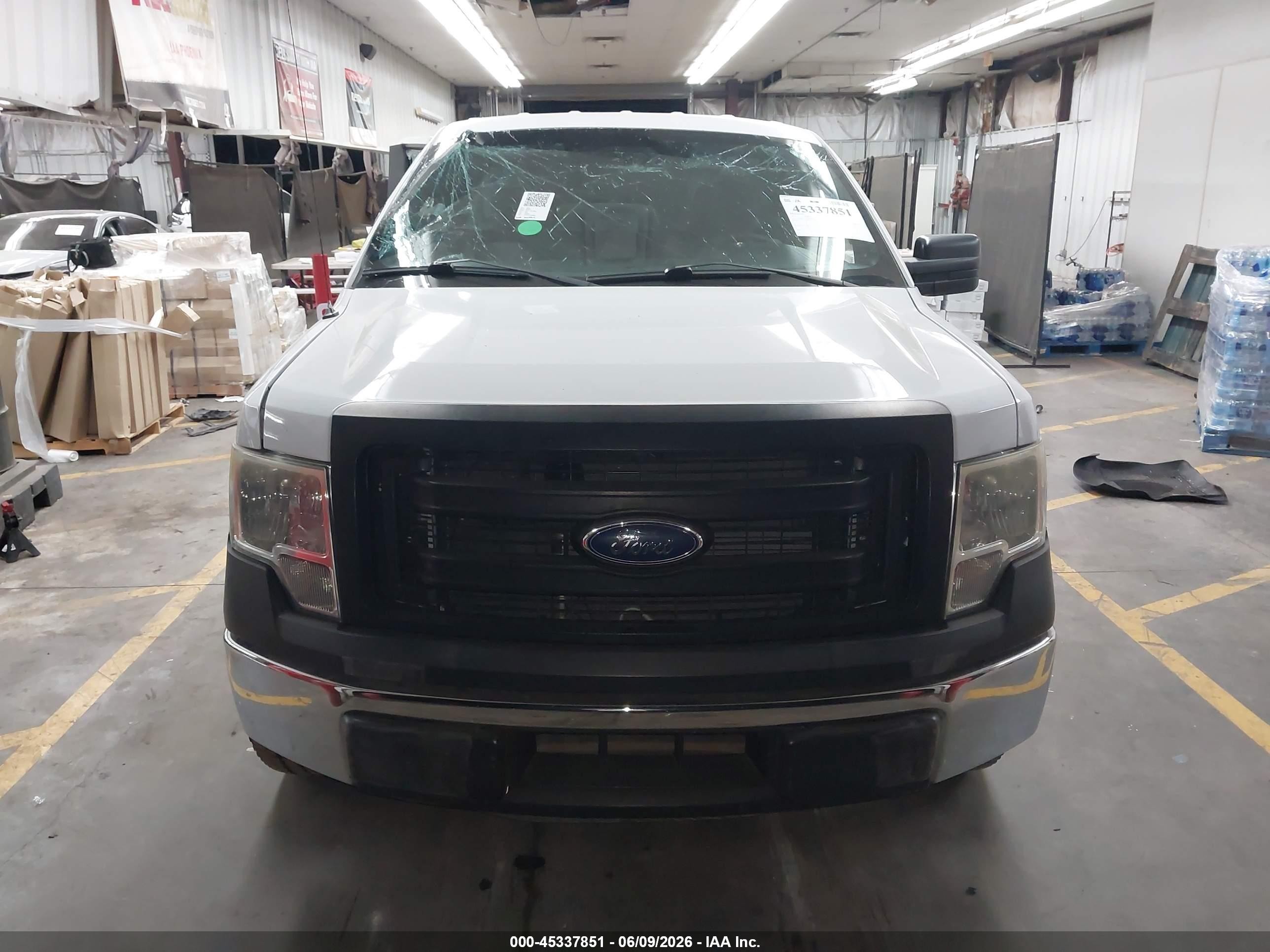 2014 Ford F-150 Xl White vin: 1FTNF1CF5EKG50058