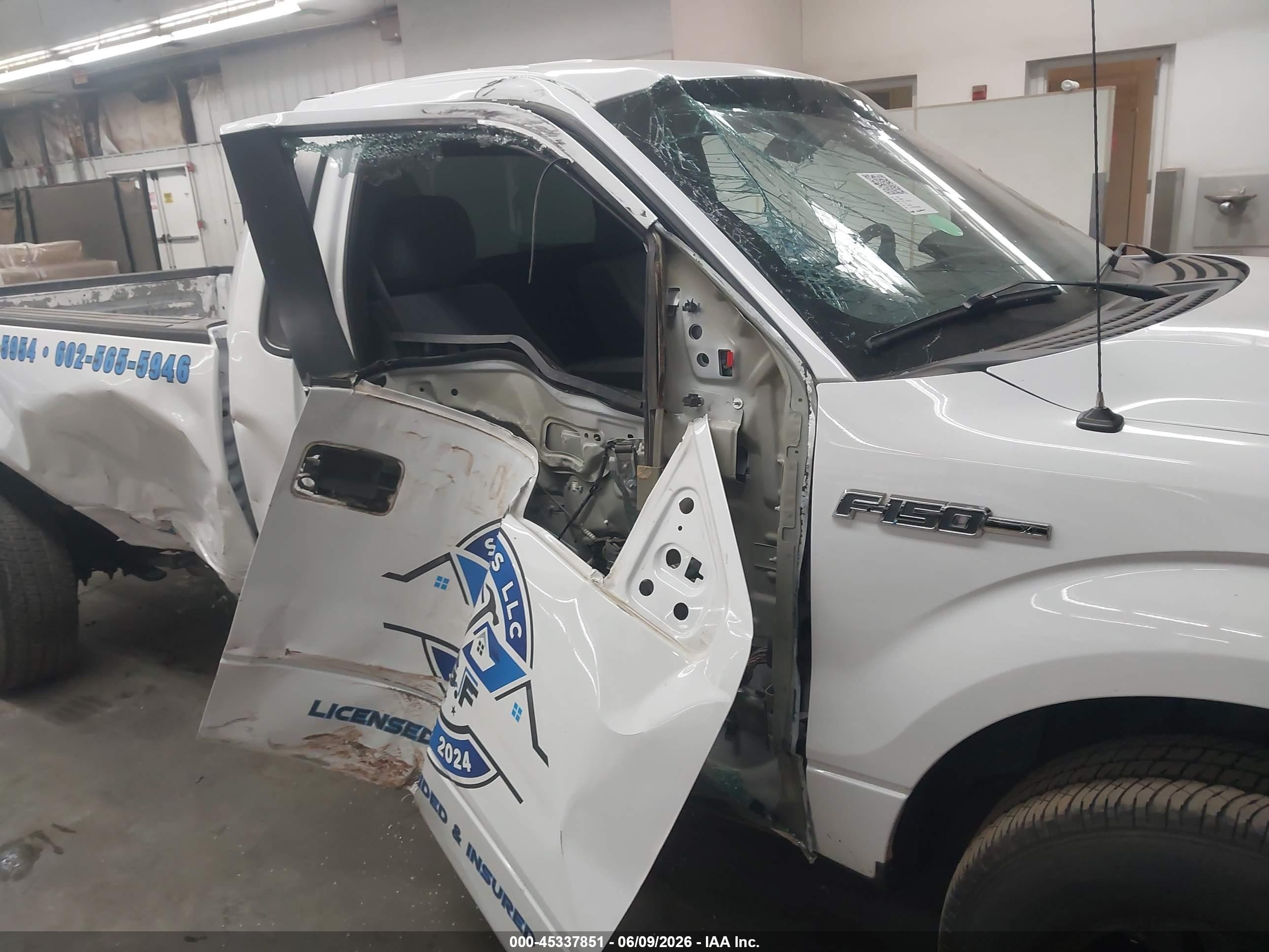2014 Ford F-150 Xl White vin: 1FTNF1CF5EKG50058